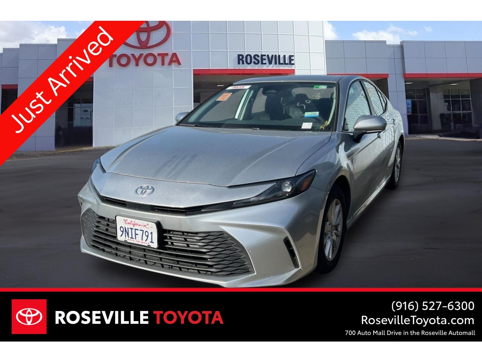 2025 Toyota Camry LE