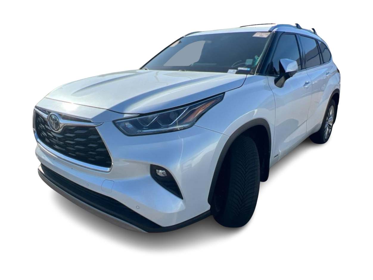 Thumbnail: 2023 Toyota Highlander - 1