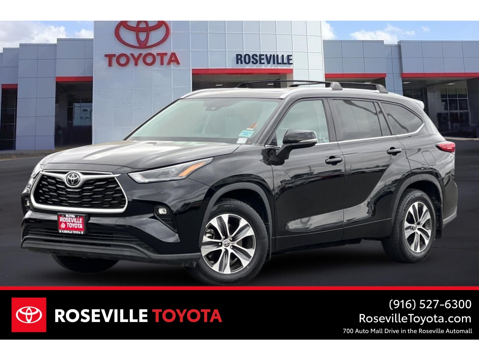 2023 Toyota Highlander XLE's photo