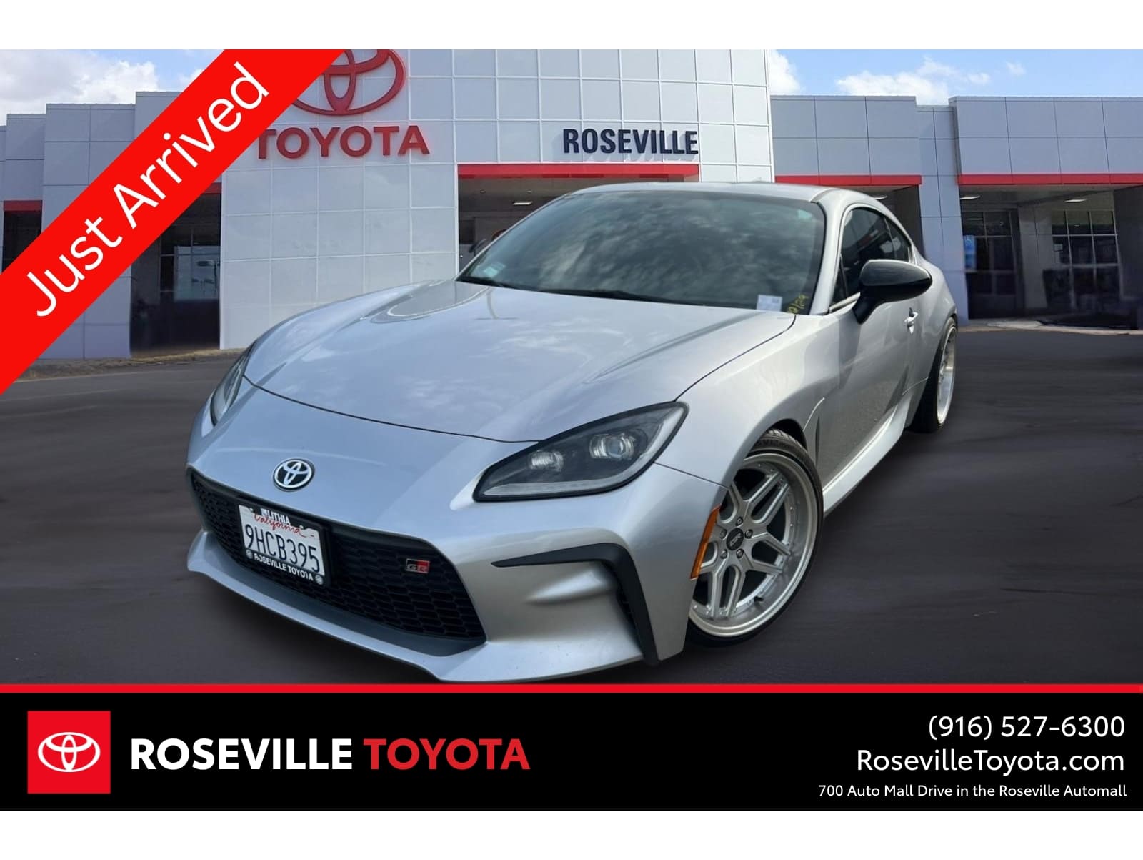 2023 Toyota GR86 Premium's photo