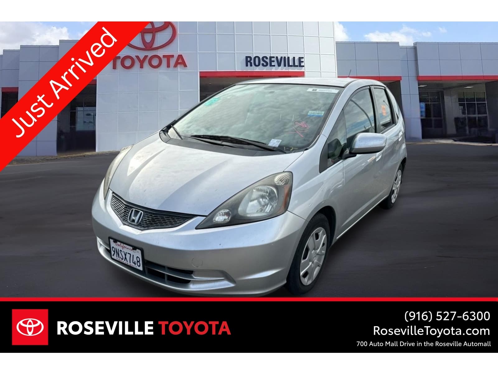 2012 Honda Fit Base's photo