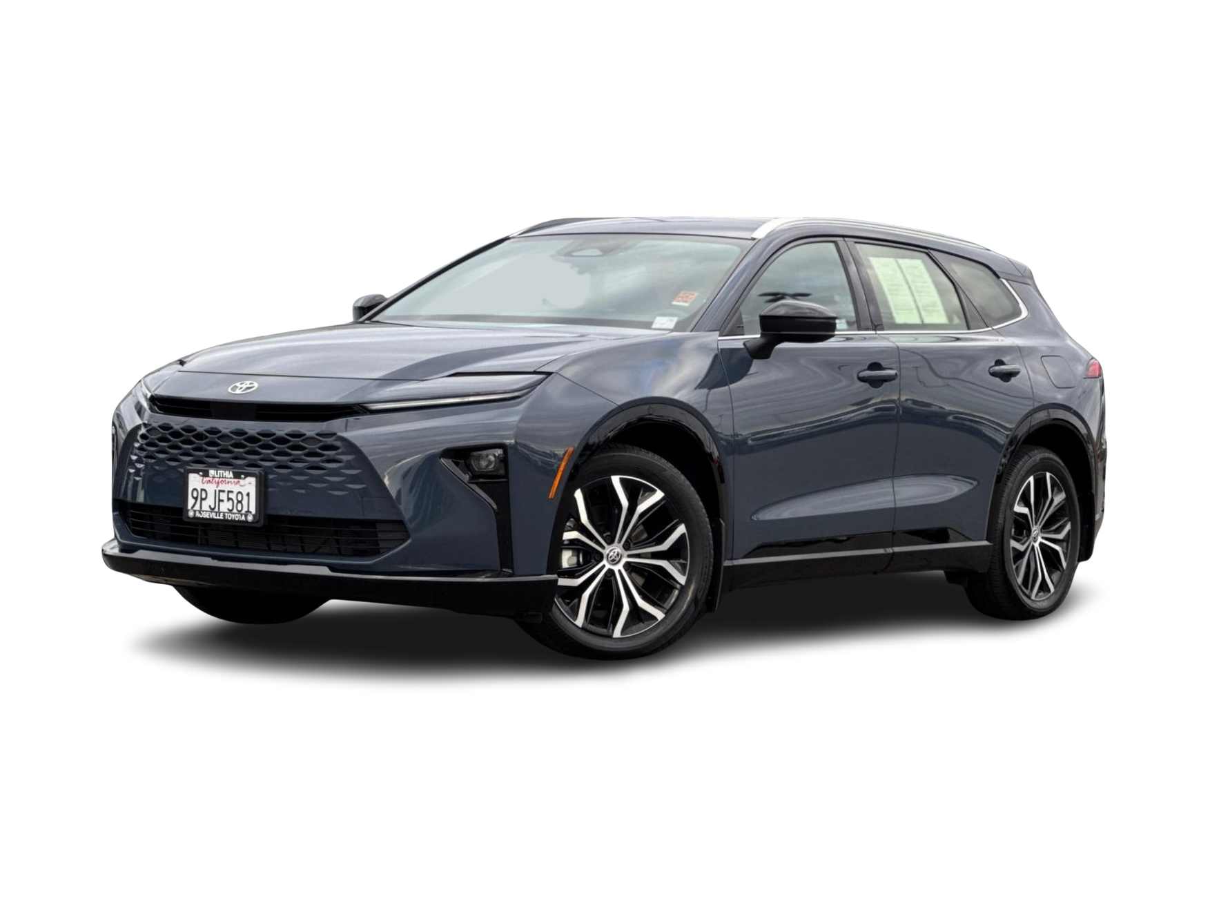 2025 Toyota Crown Signia XLE -
                  Roseville, CA