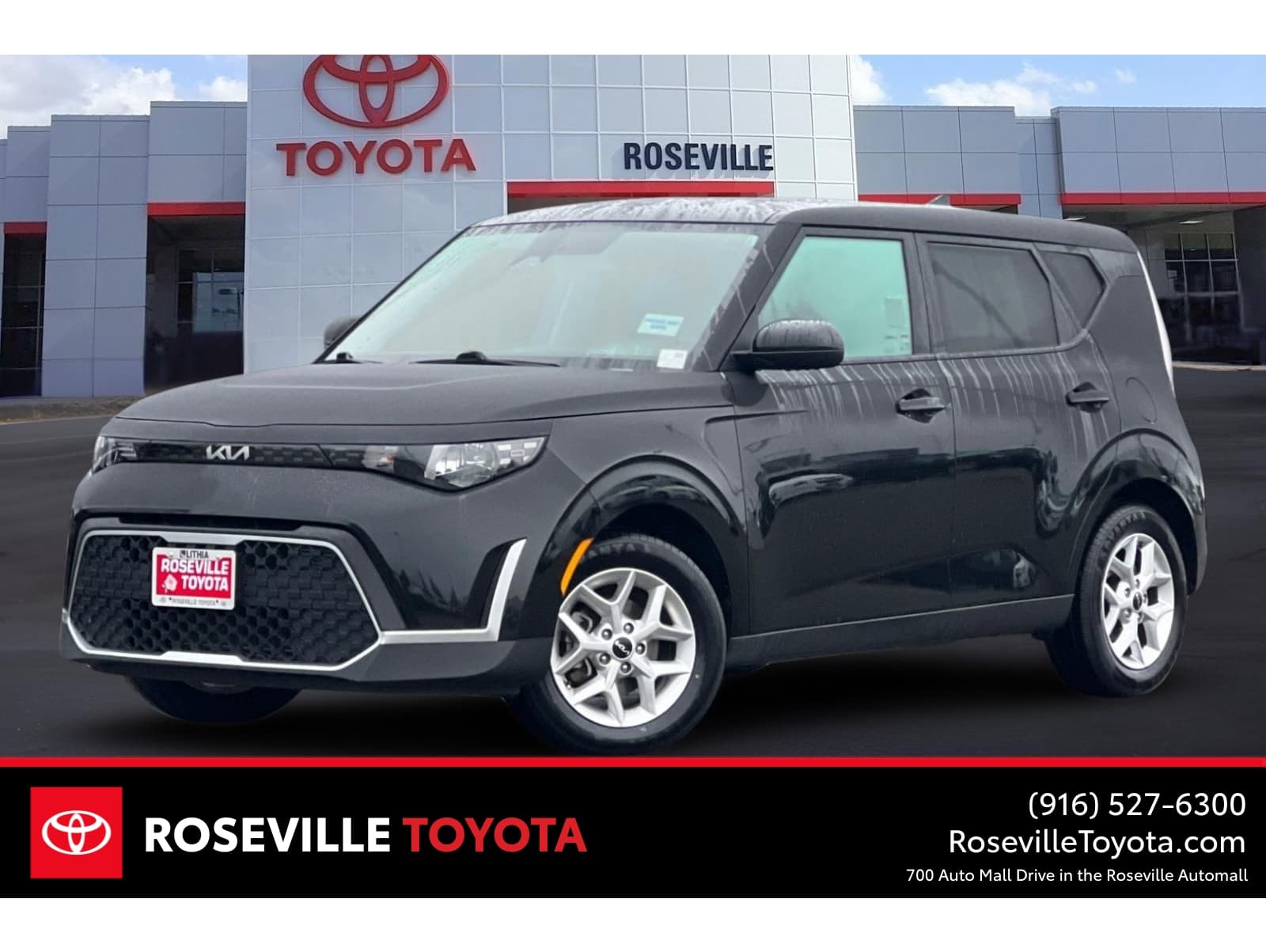 2024 Kia Soul LX's photo