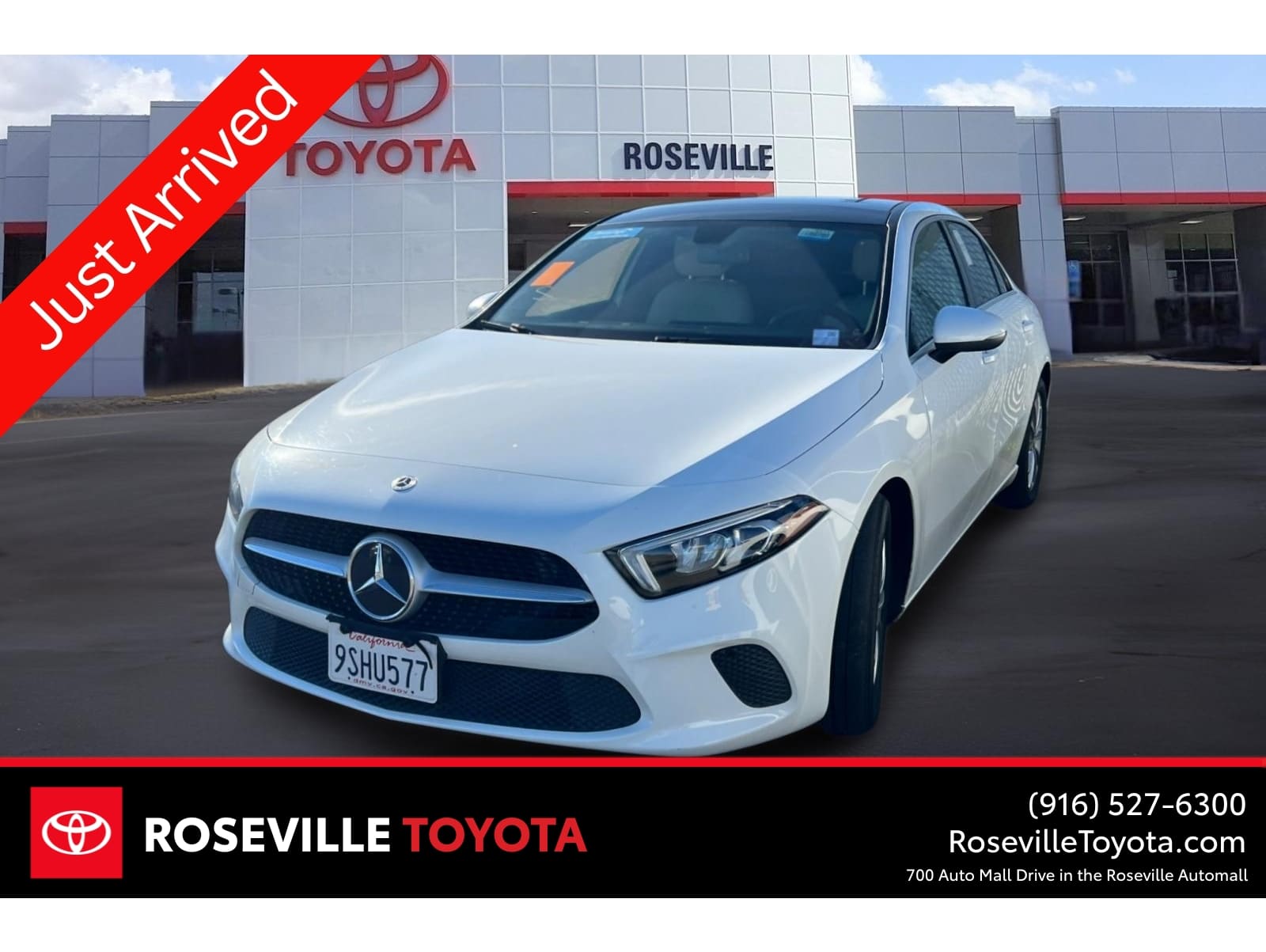 2021 Mercedes-Benz A-Class A220's photo