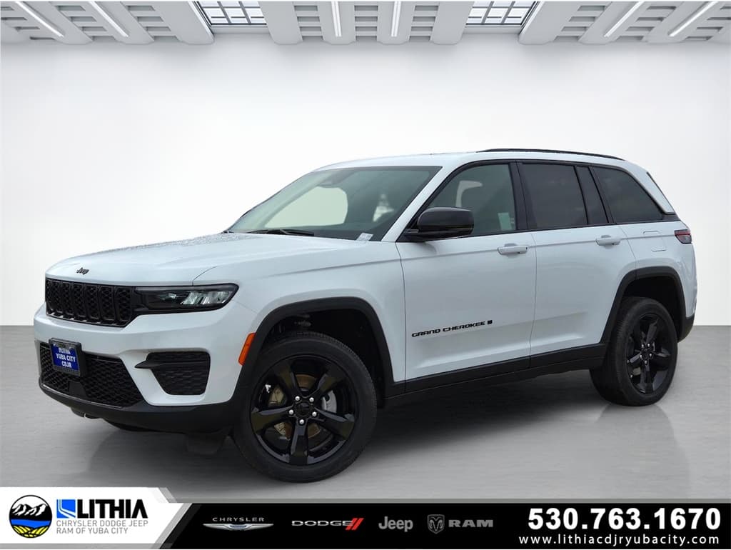 2025 Jeep Grand Cherokee Altitude's photo