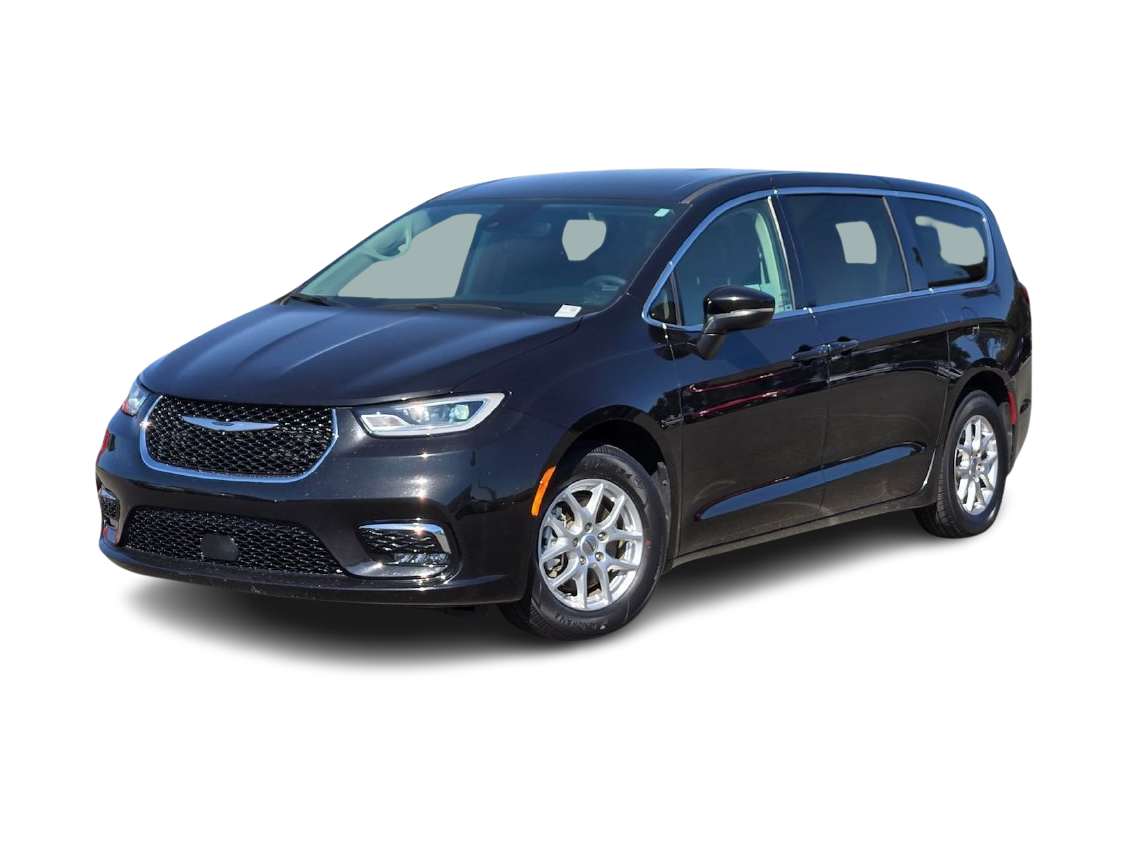 Thumbnail: 2023 Chrysler Pacifica - 1