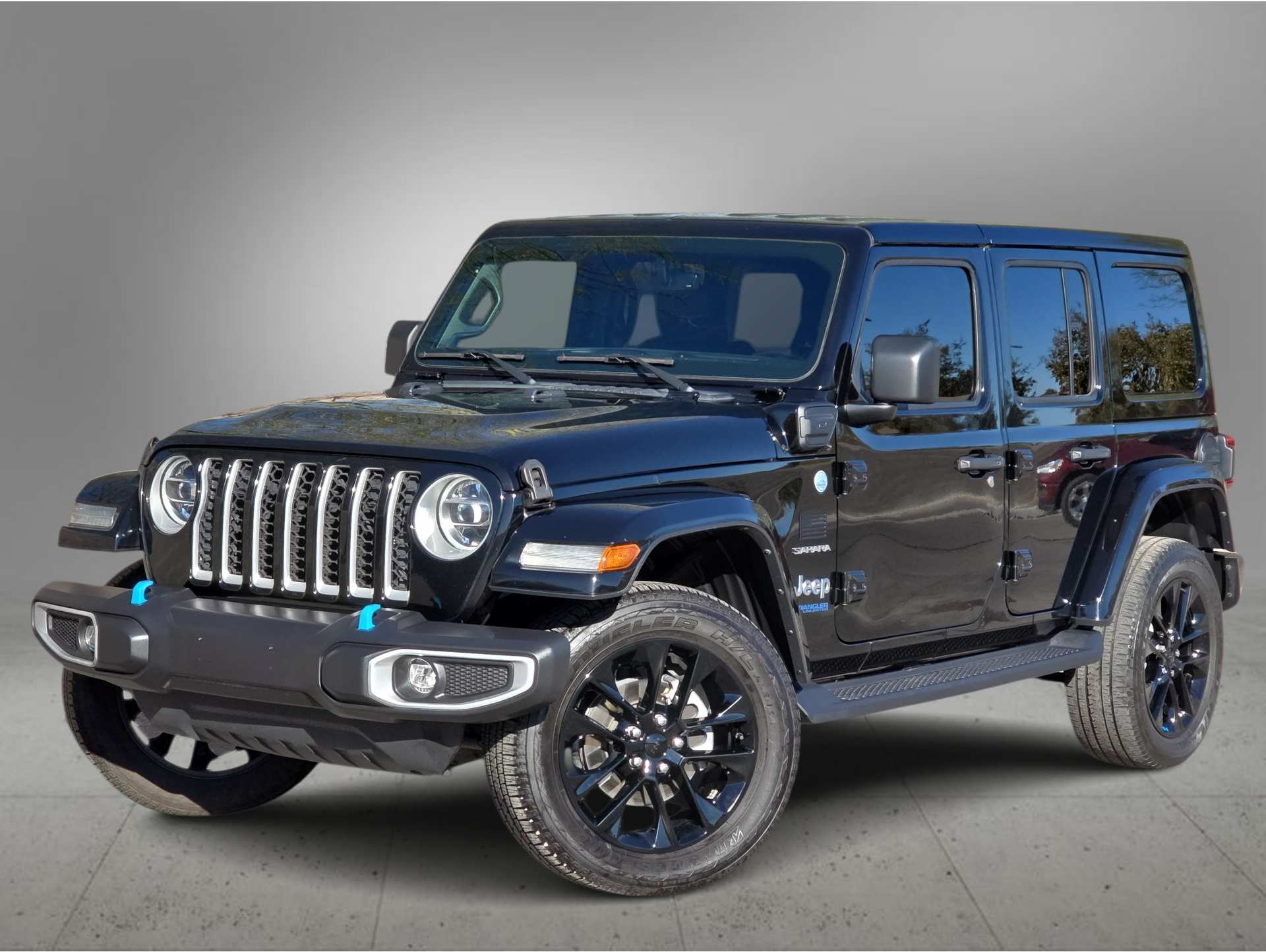 2022 Jeep Wrangler Unlimited Sahara 4XE's photo