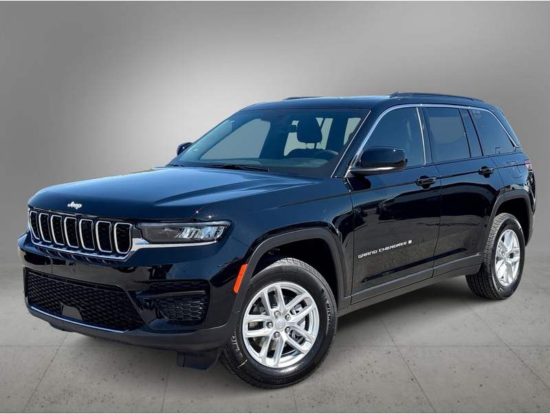 2025 Jeep Grand Cherokee Laredo's photo