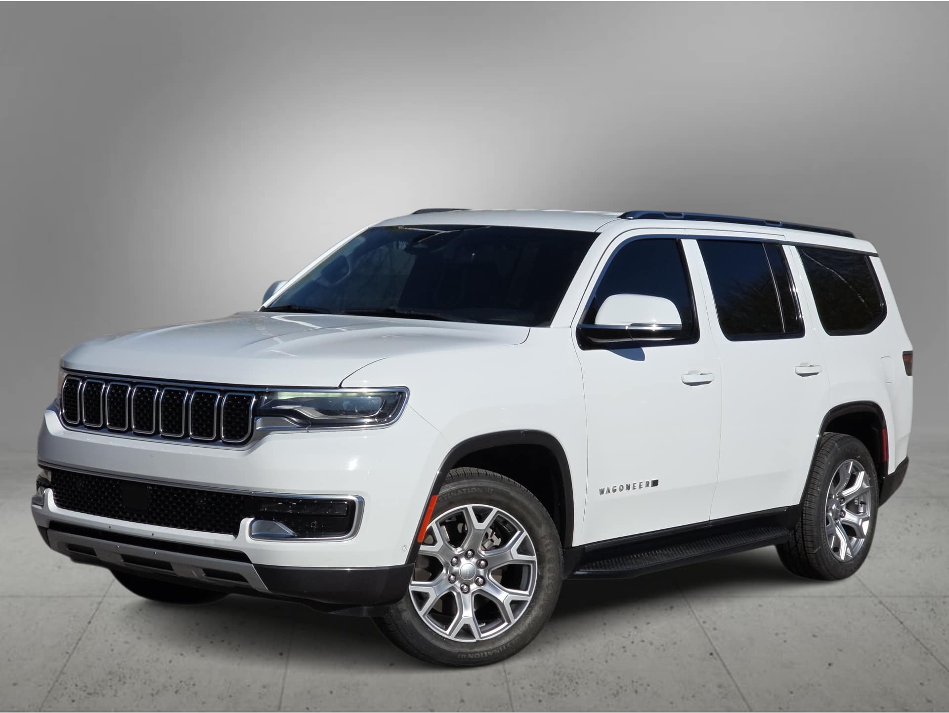 2022 Jeep Wagoneer Series II's photo