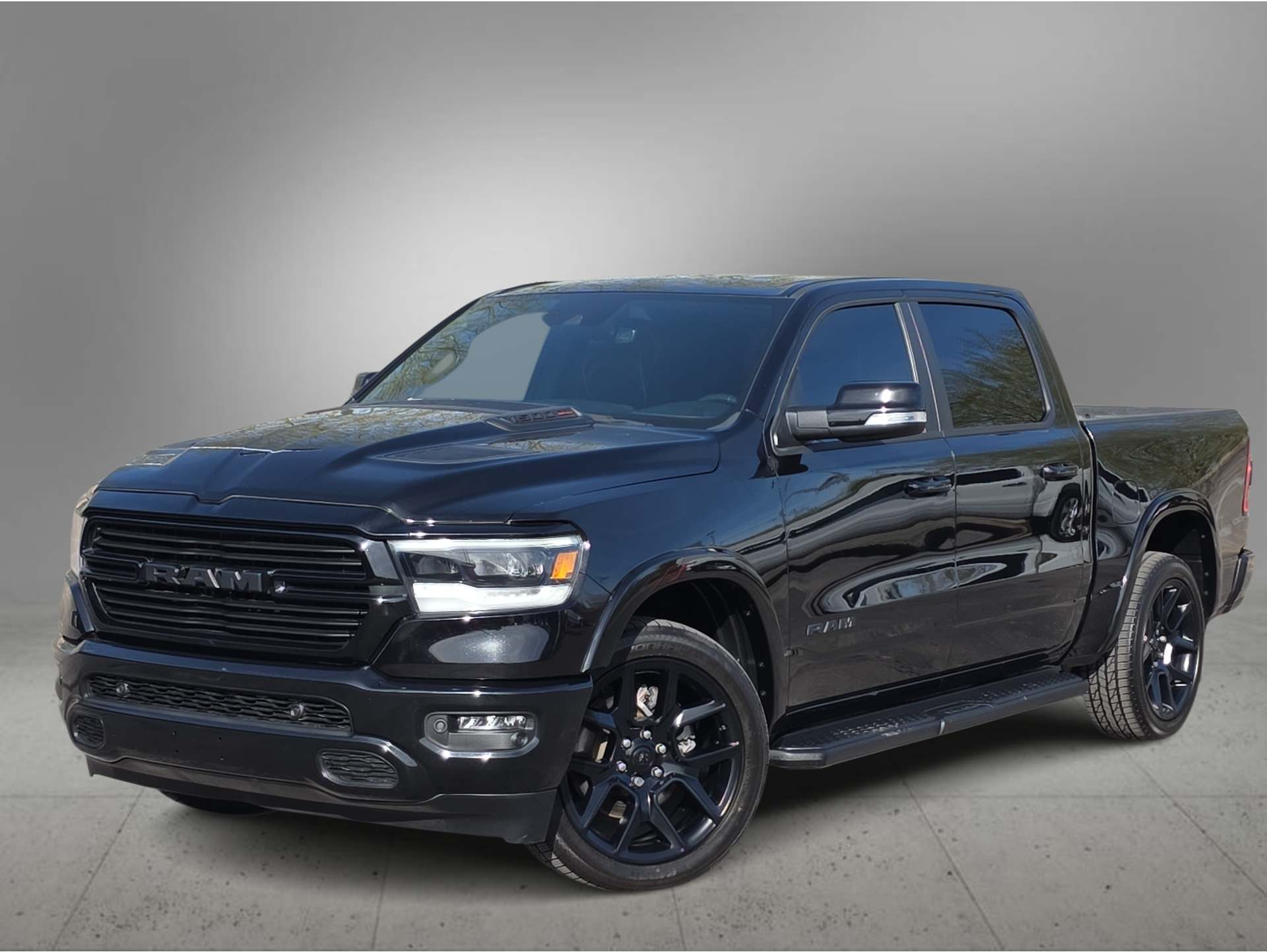 2022 RAM Ram 1500 Pickup Laramie's photo