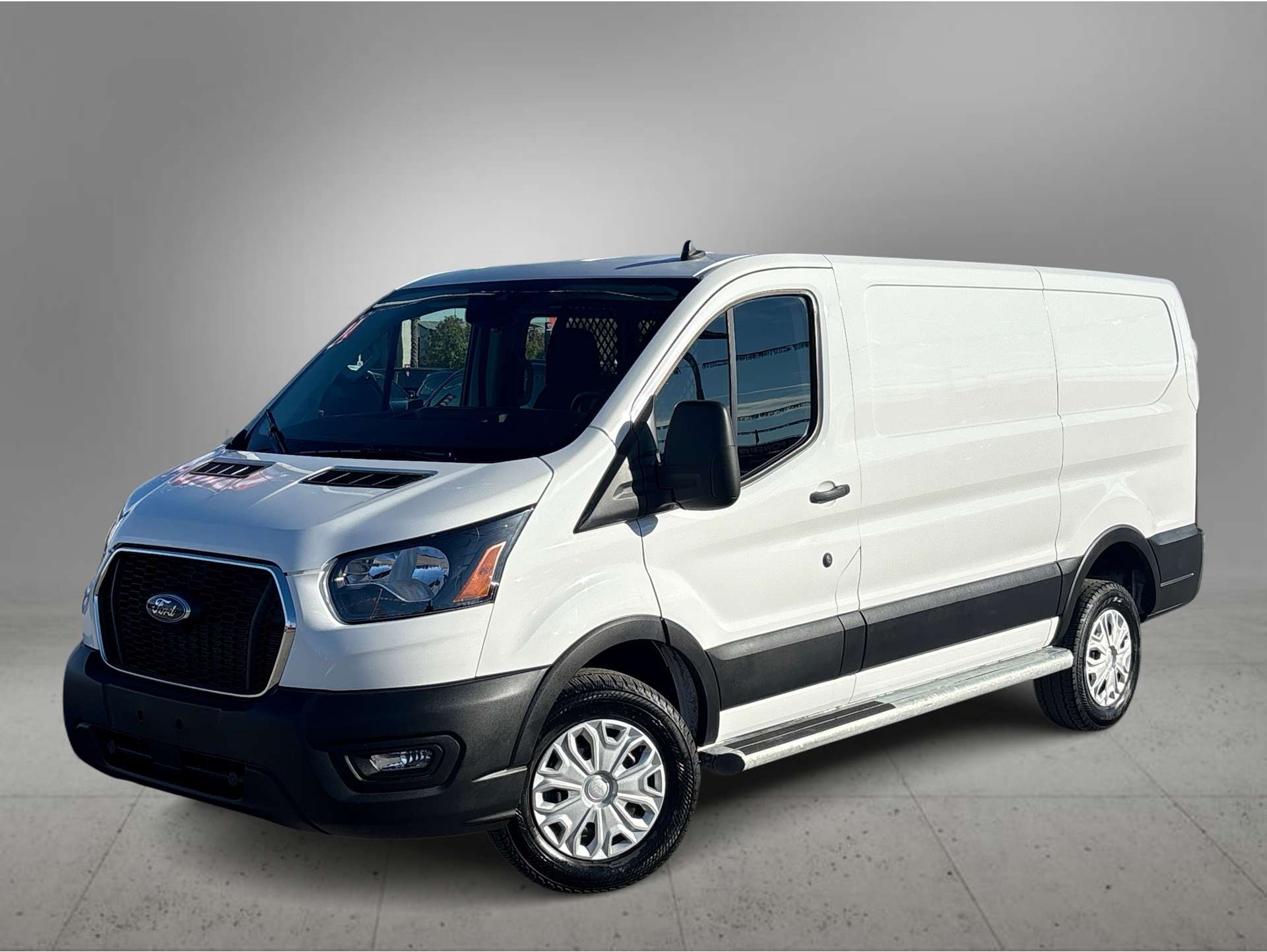 2024 Ford Transit Van Base's photo