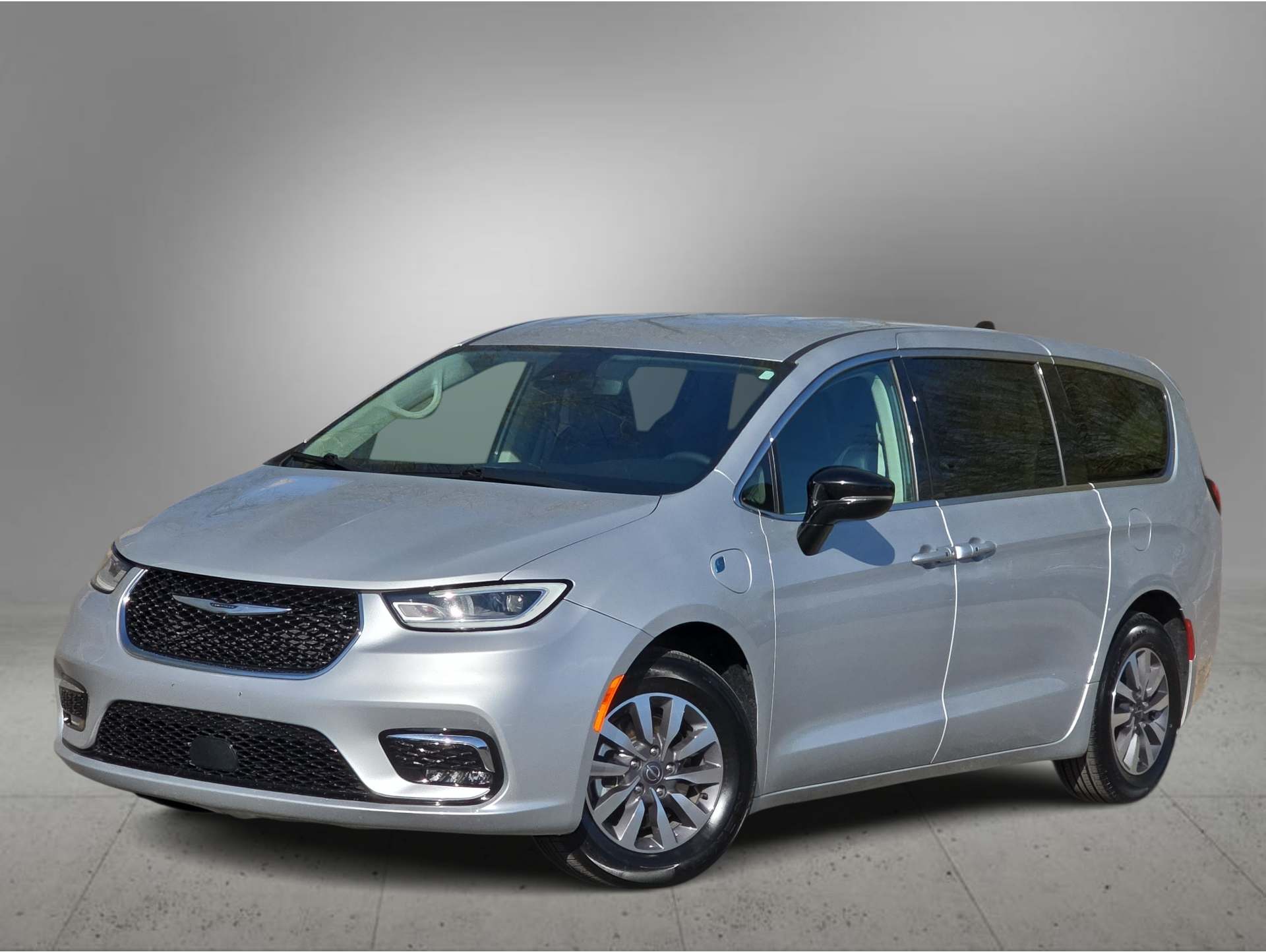 2024 Chrysler Pacifica PHEV