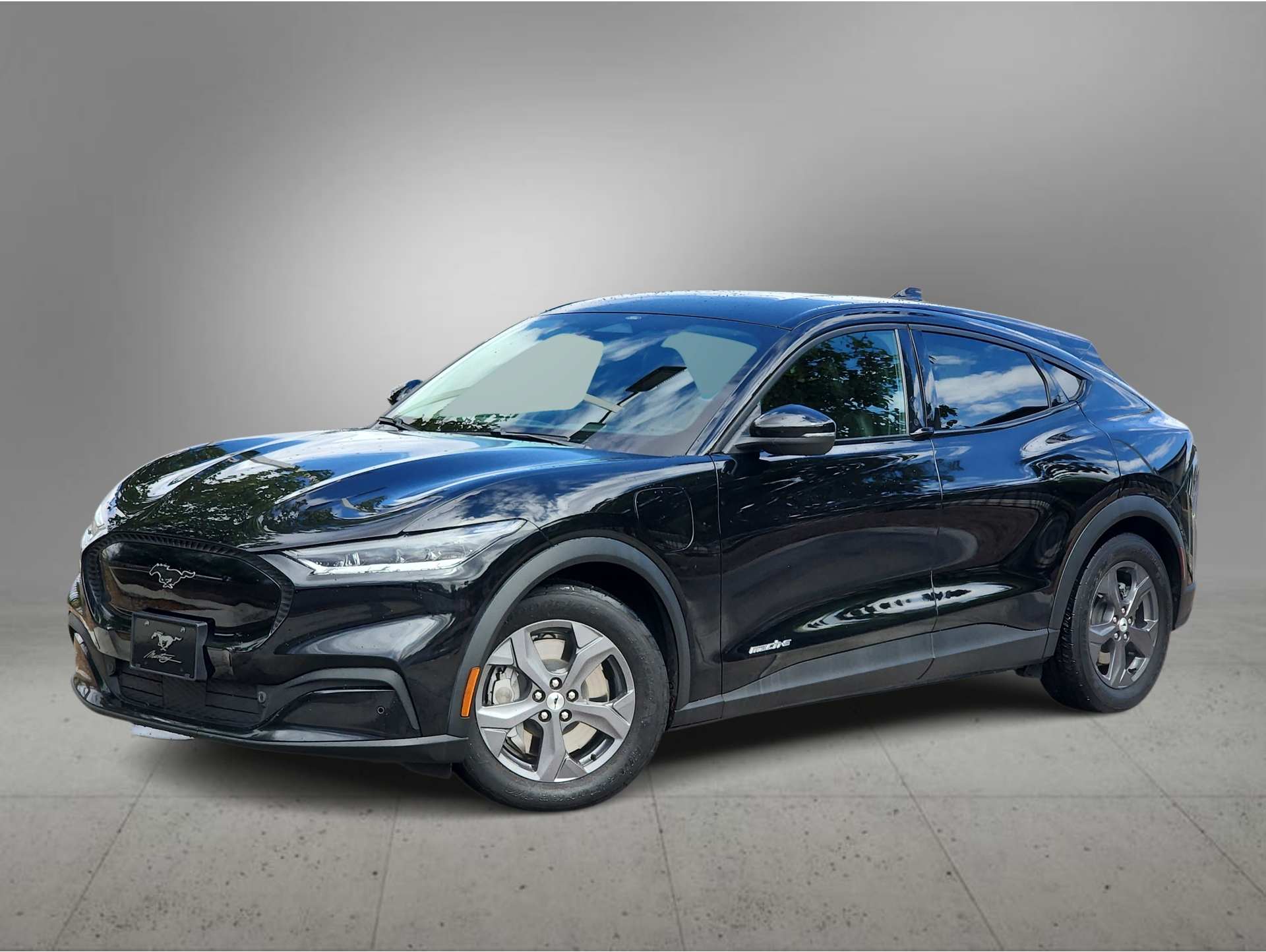 2022 Ford Mustang Mach-E