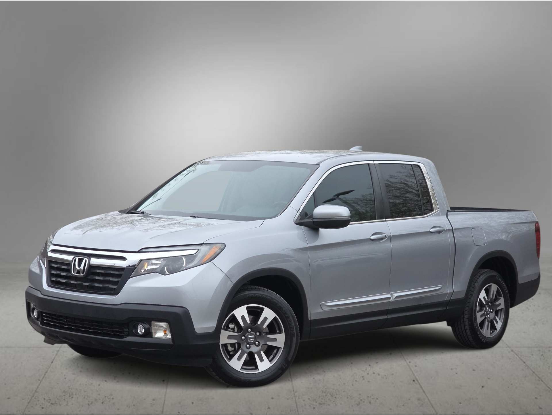 2018 Honda Ridgeline RTL's photo