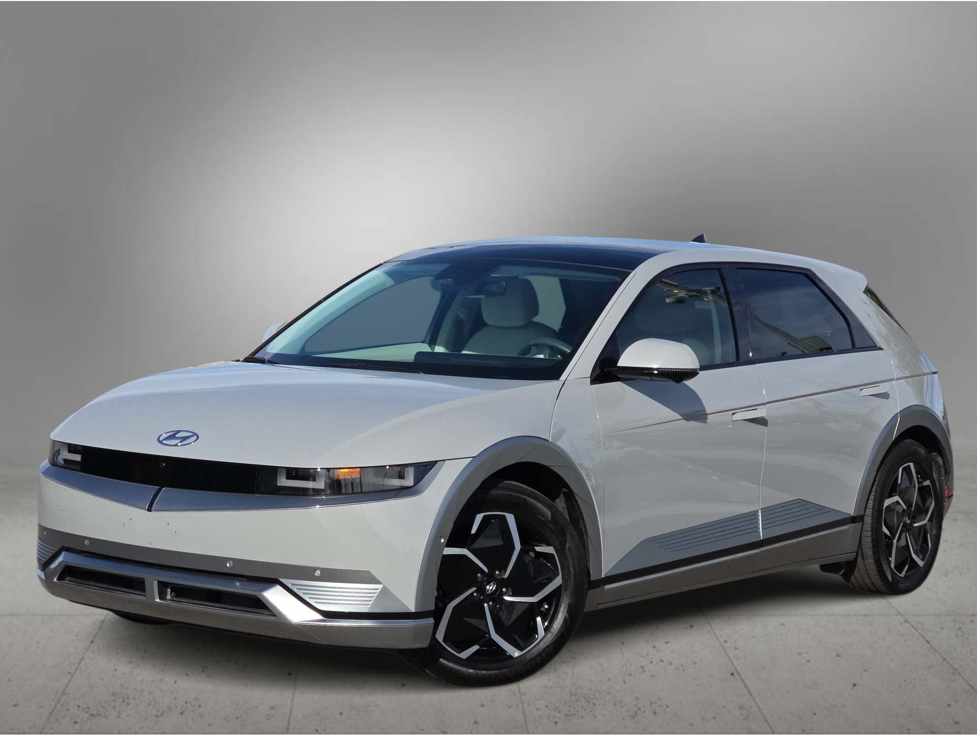 2023 Hyundai IONIQ 5 Limited's photo