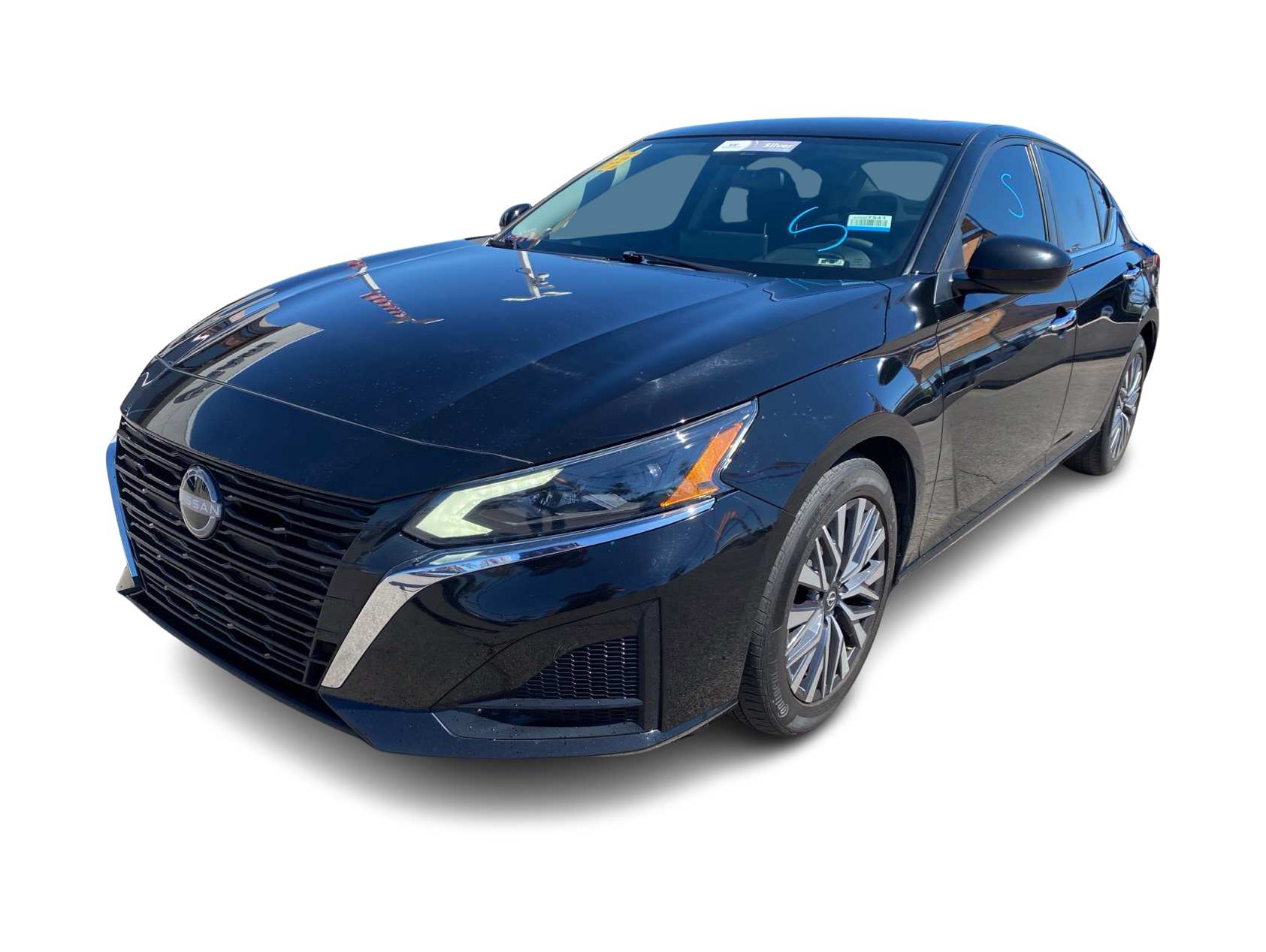 Thumbnail: 2023 Nissan Altima - 1