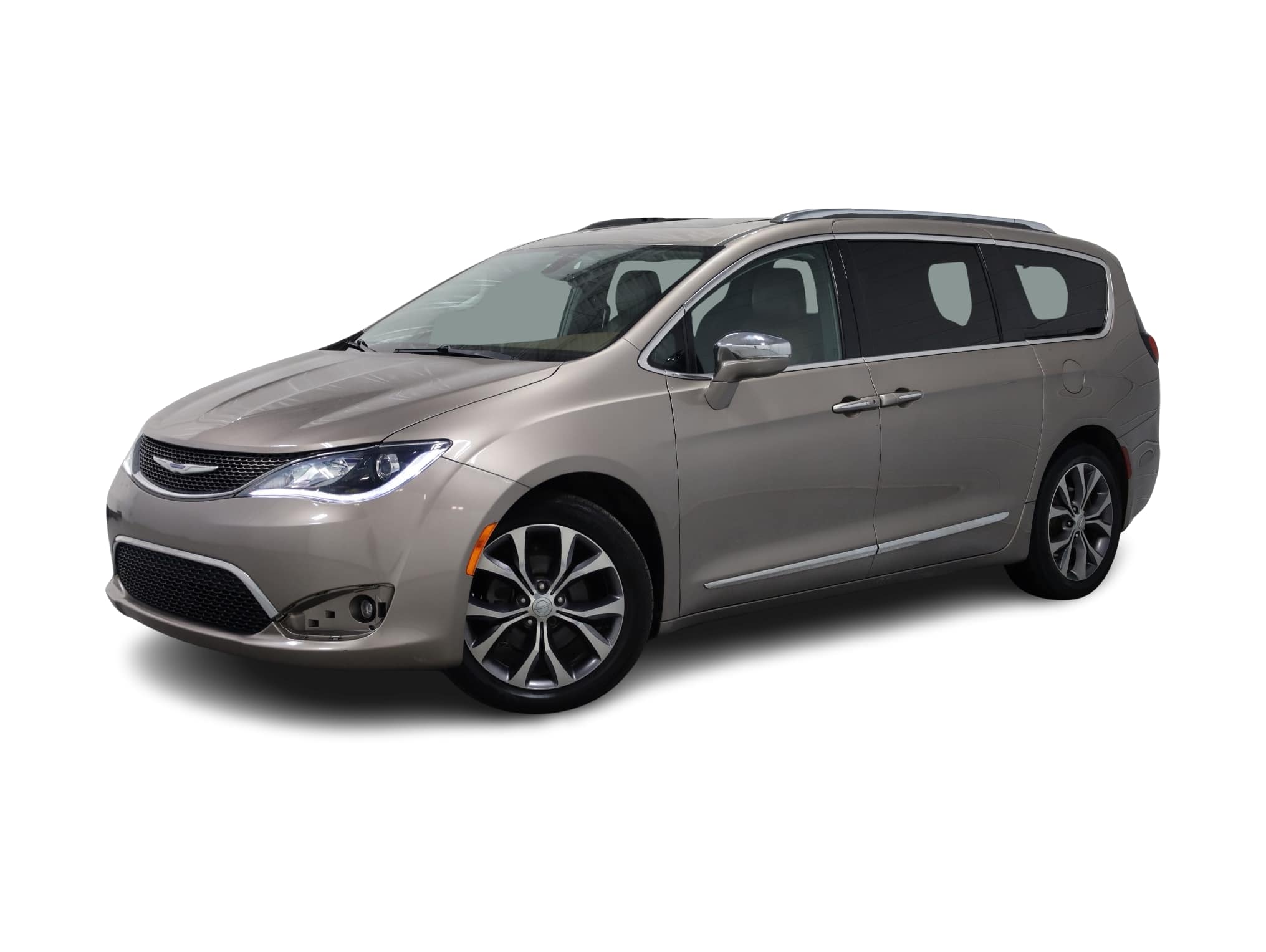 Thumbnail: 2018 Chrysler Pacifica - 1