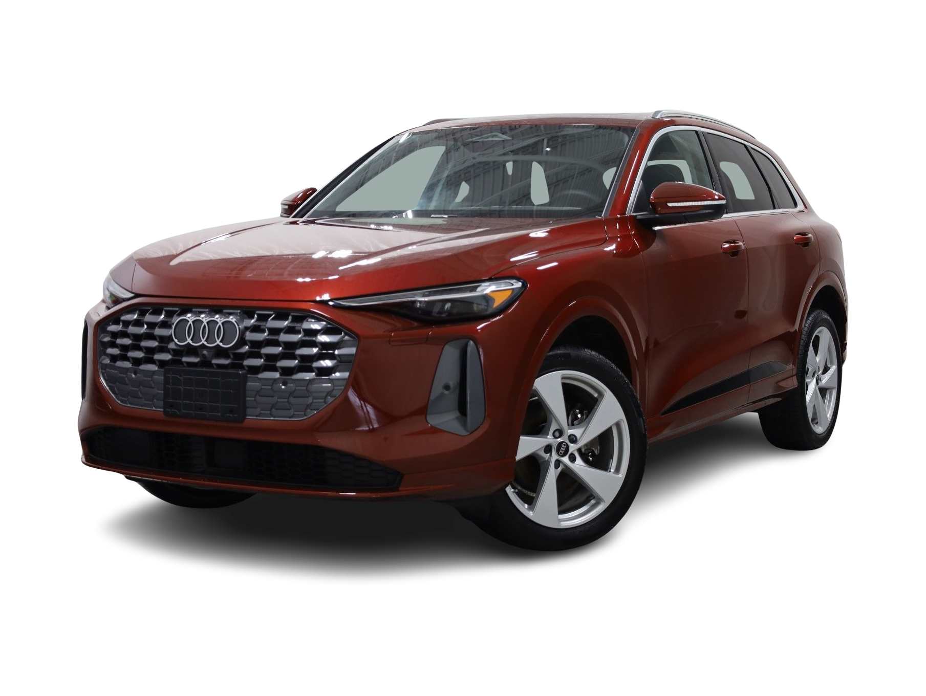 Thumbnail: 2025 Audi Q5 - 1