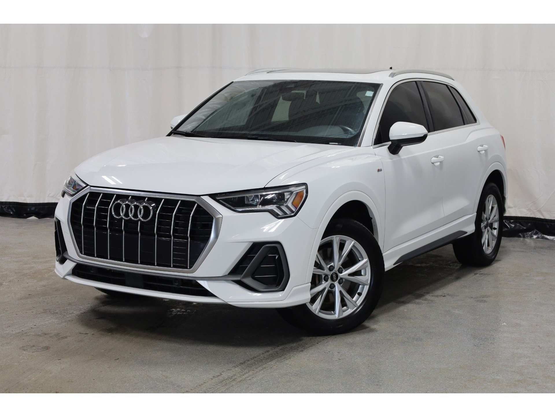 2023 Audi Q3 S Line Premium