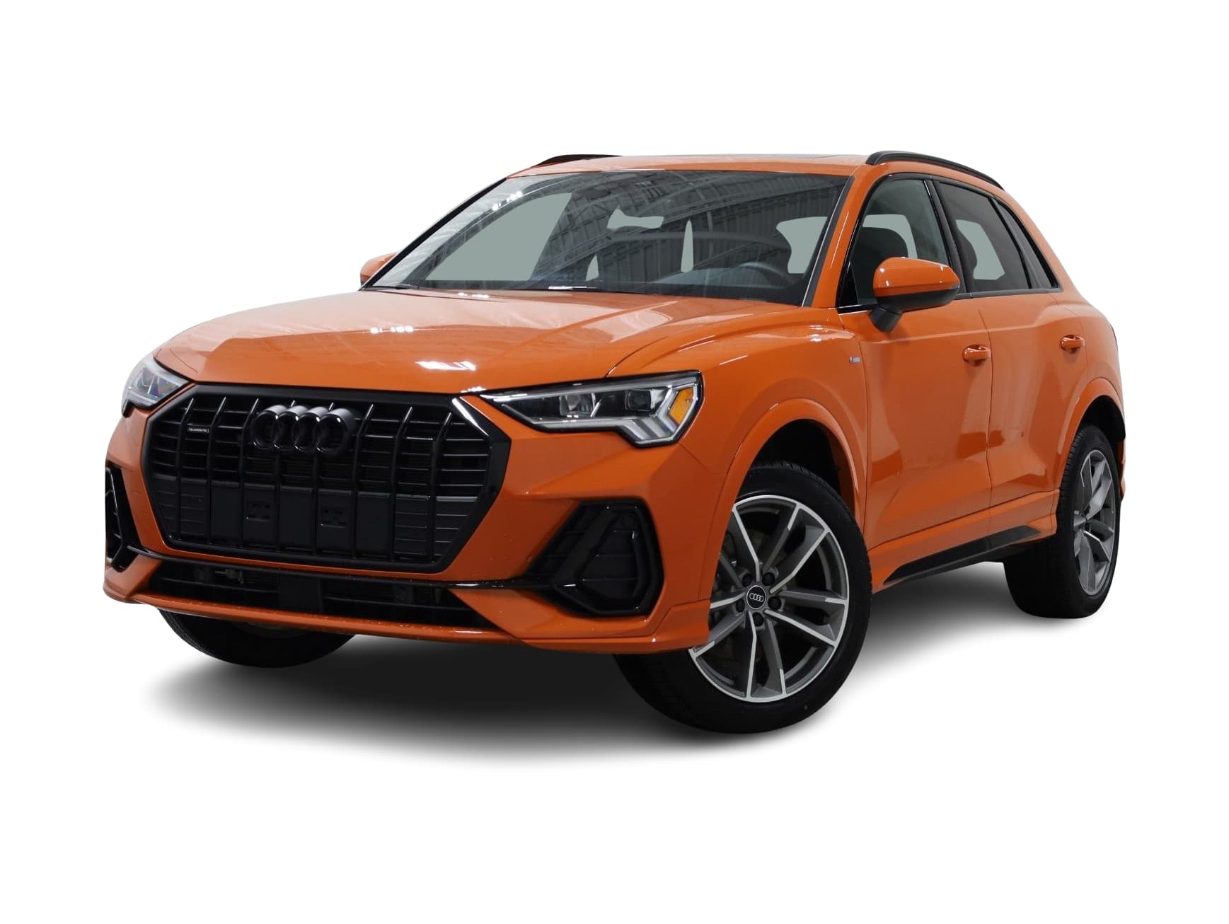 Thumbnail: 2025 Audi Q3 - 1