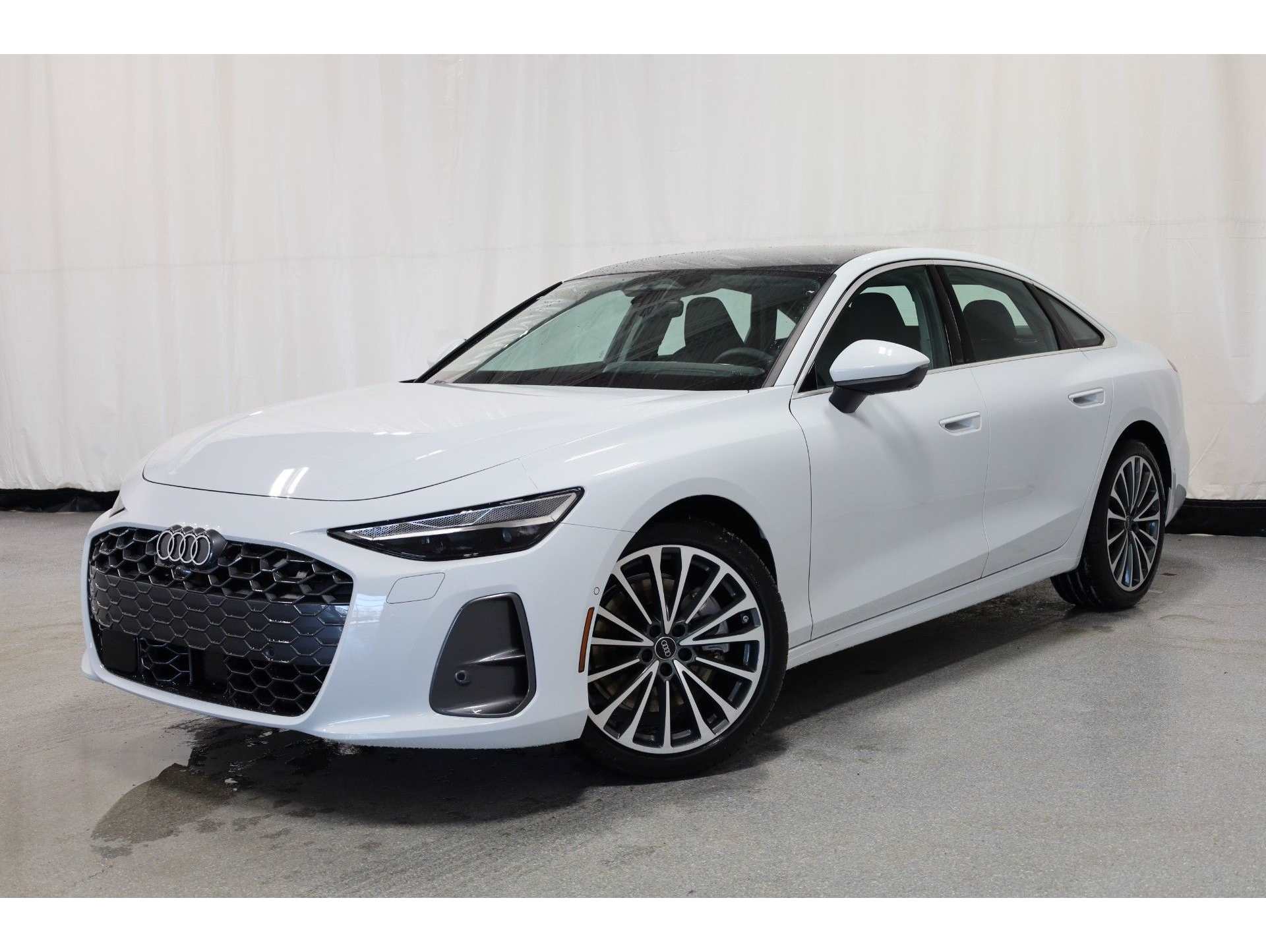 2026 Audi A6 Premium Plus's photo