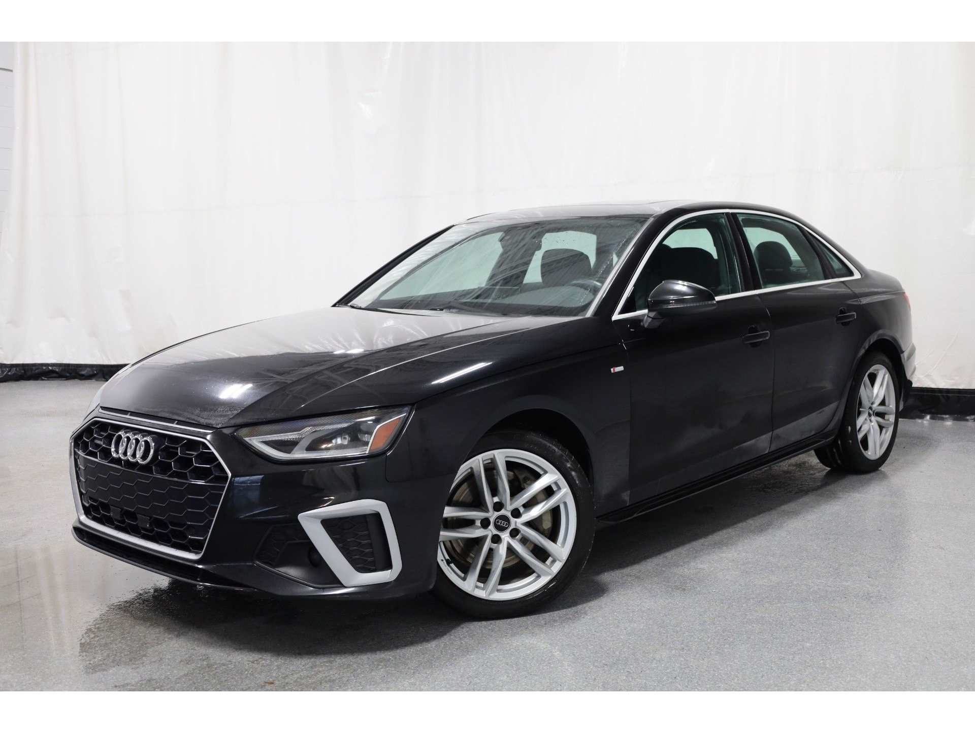 2020 Audi A4 Premium's photo