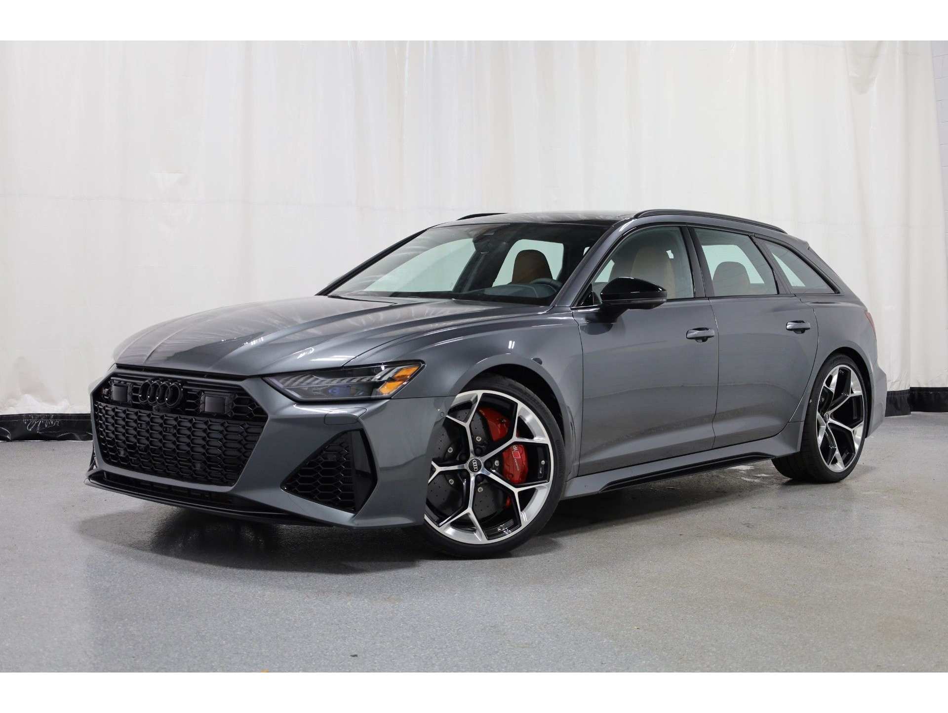 2026 Audi RS 6 Avant Base's photo