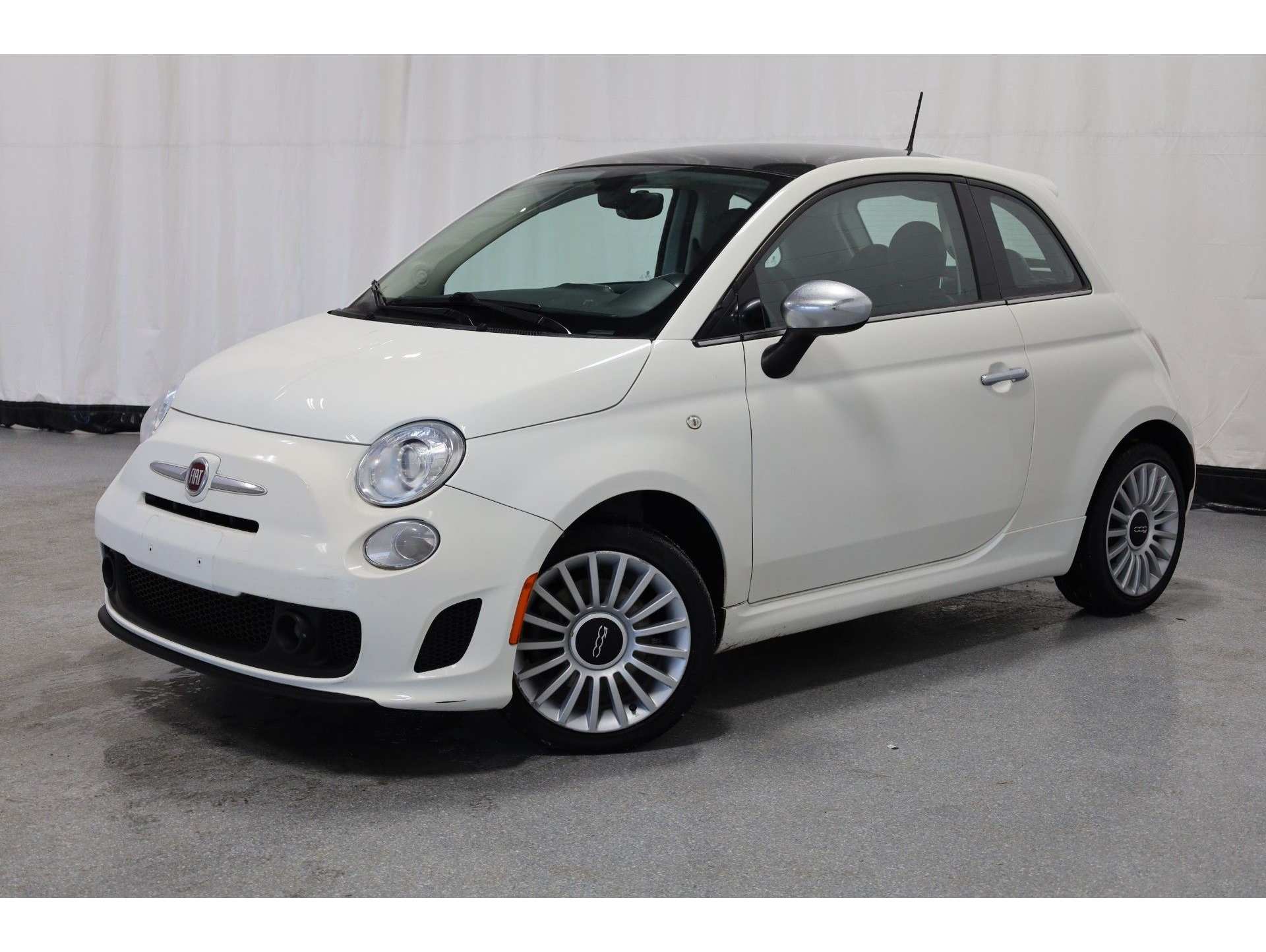 2018 FIAT 500 Lounge
