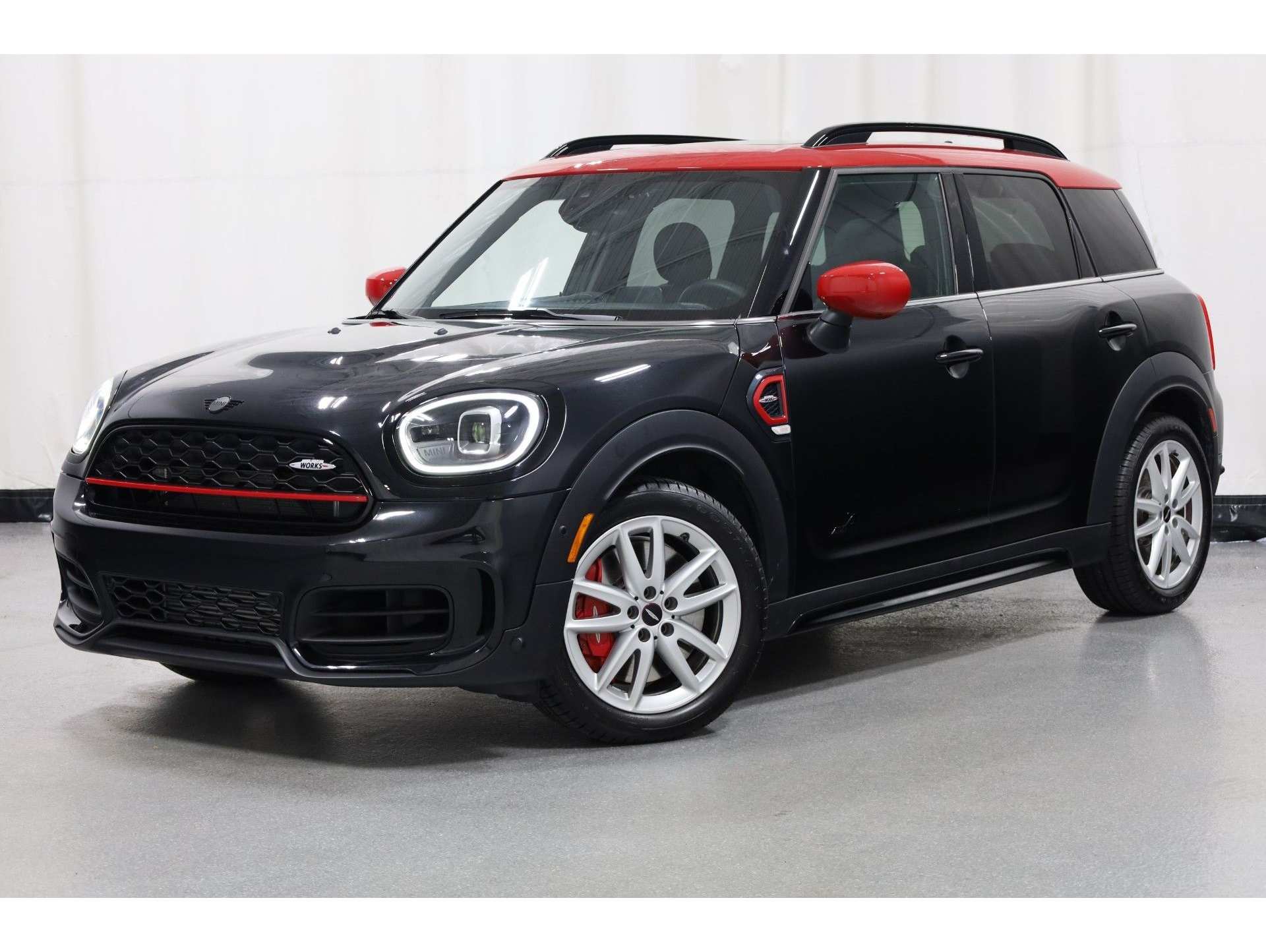 2024 MINI Countryman John Cooper Works's photo