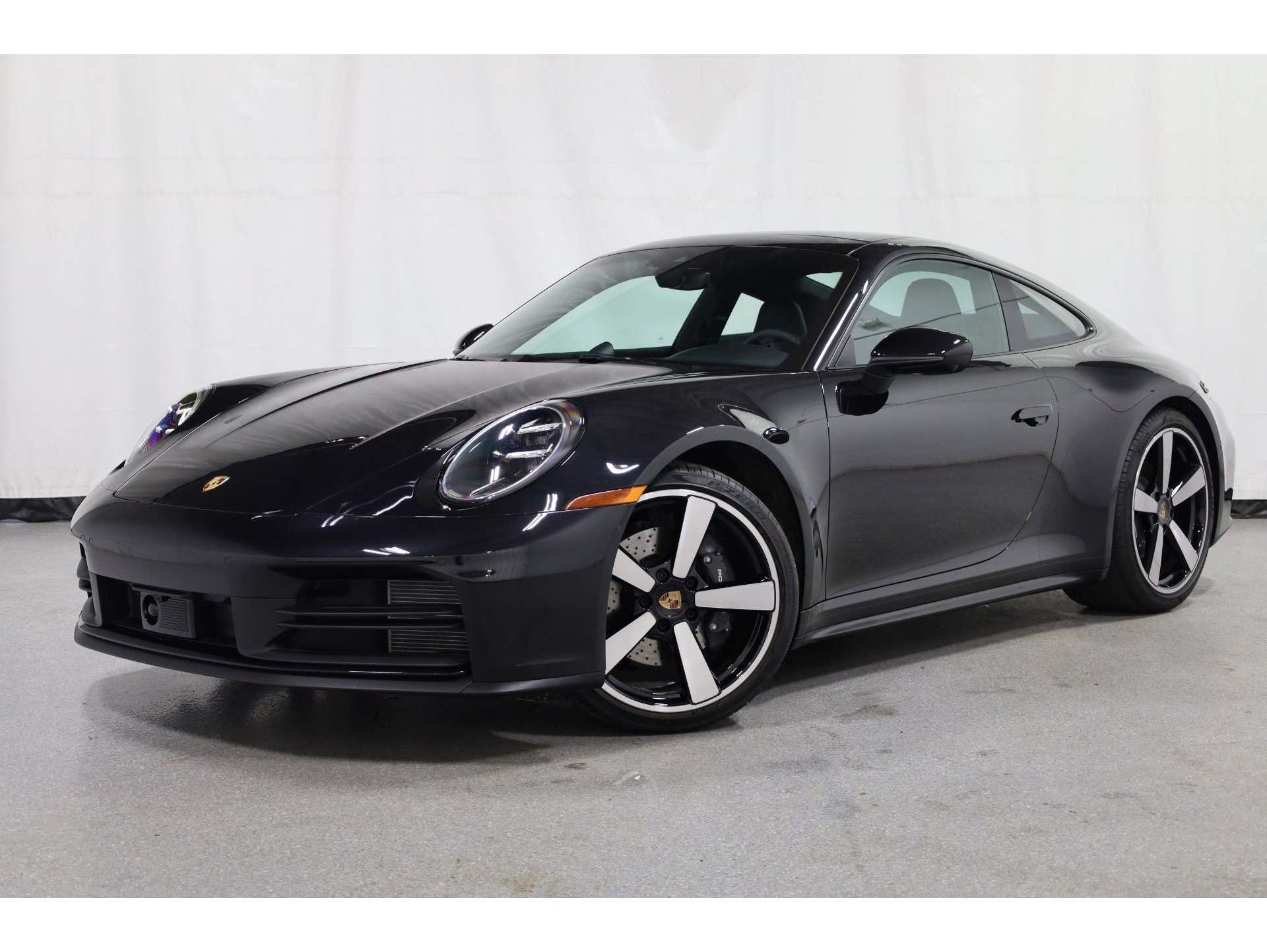 2025 Porsche 911's photo