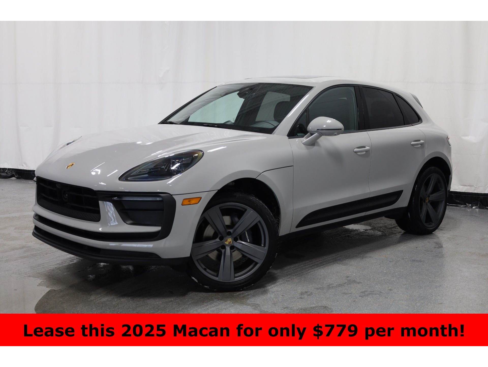 2025 Porsche Macan T