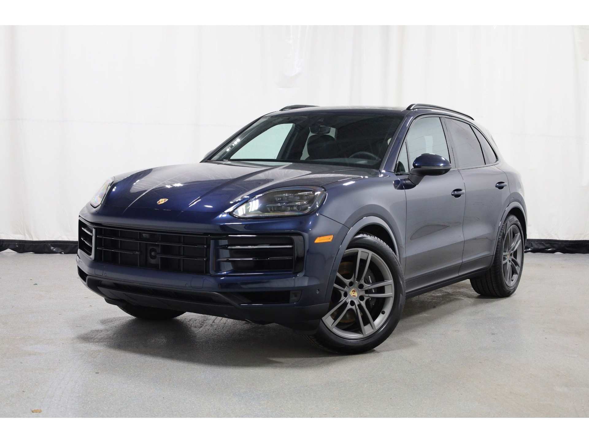 2025 Porsche Cayenne Base