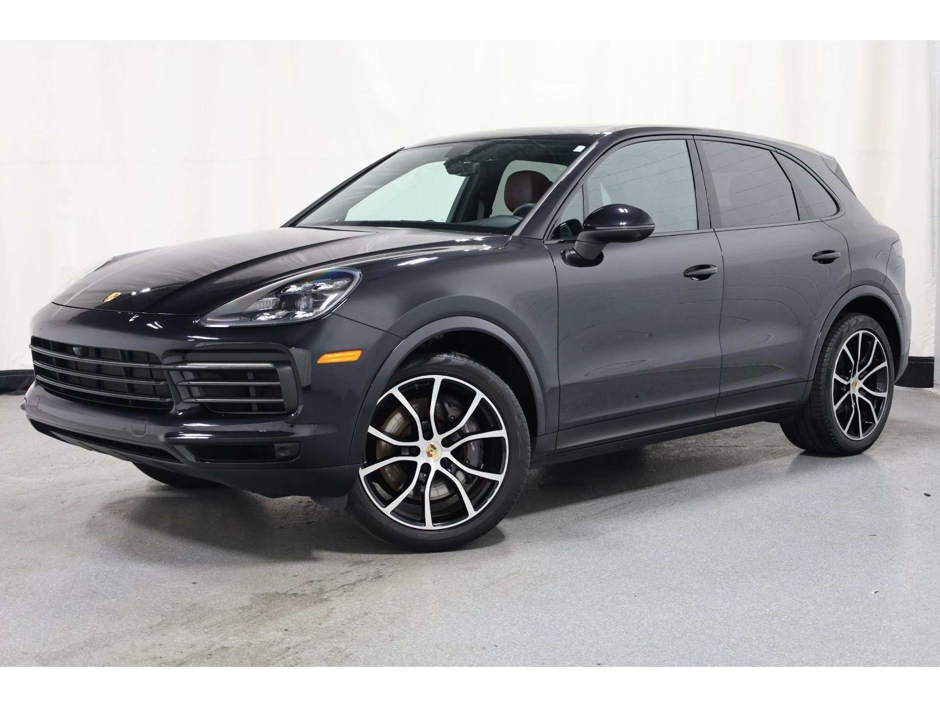 2022 Porsche Cayenne Platinum Edition
