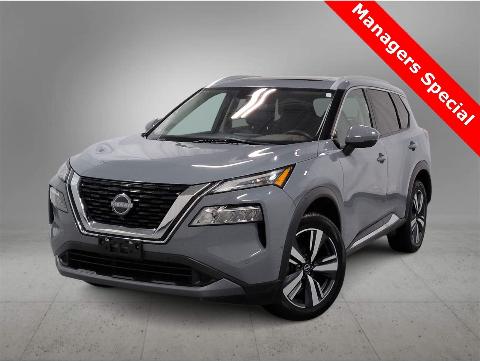 2023 Nissan Rogue SL's photo