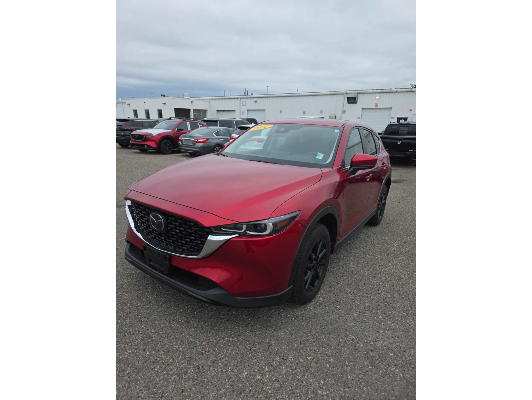 2022 Mazda CX-5 S Preferred package