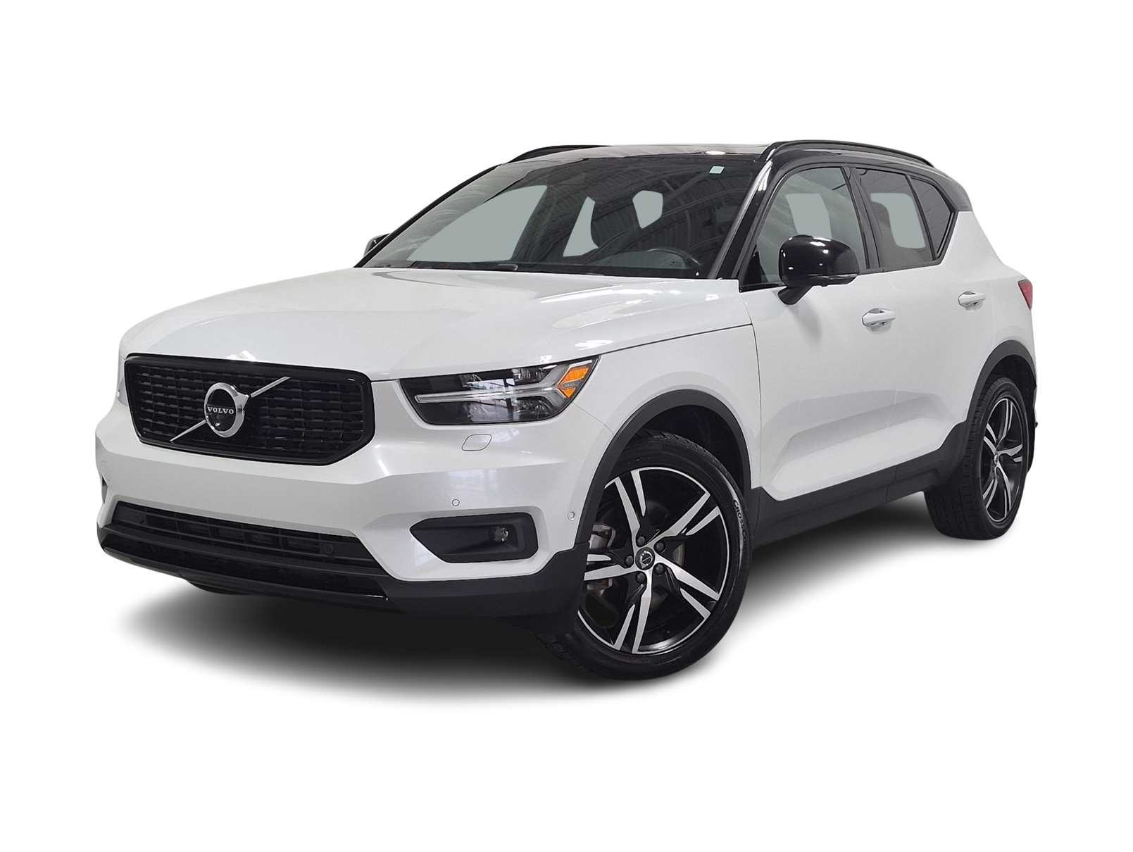 2019 Volvo XC40 T5 R-Design -
                  Farmington Hills, MI