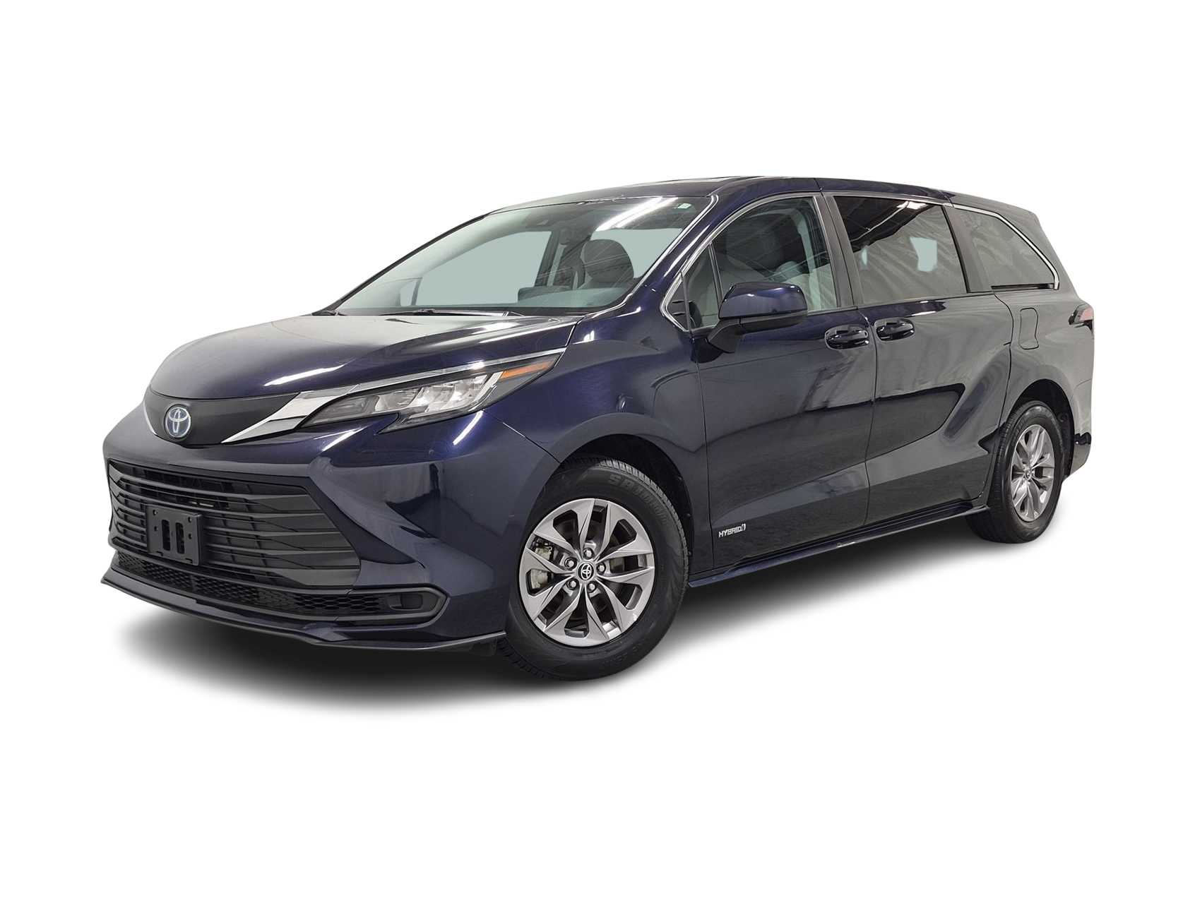 2021 Toyota Sienna LE -
                  Farmington Hills, MI