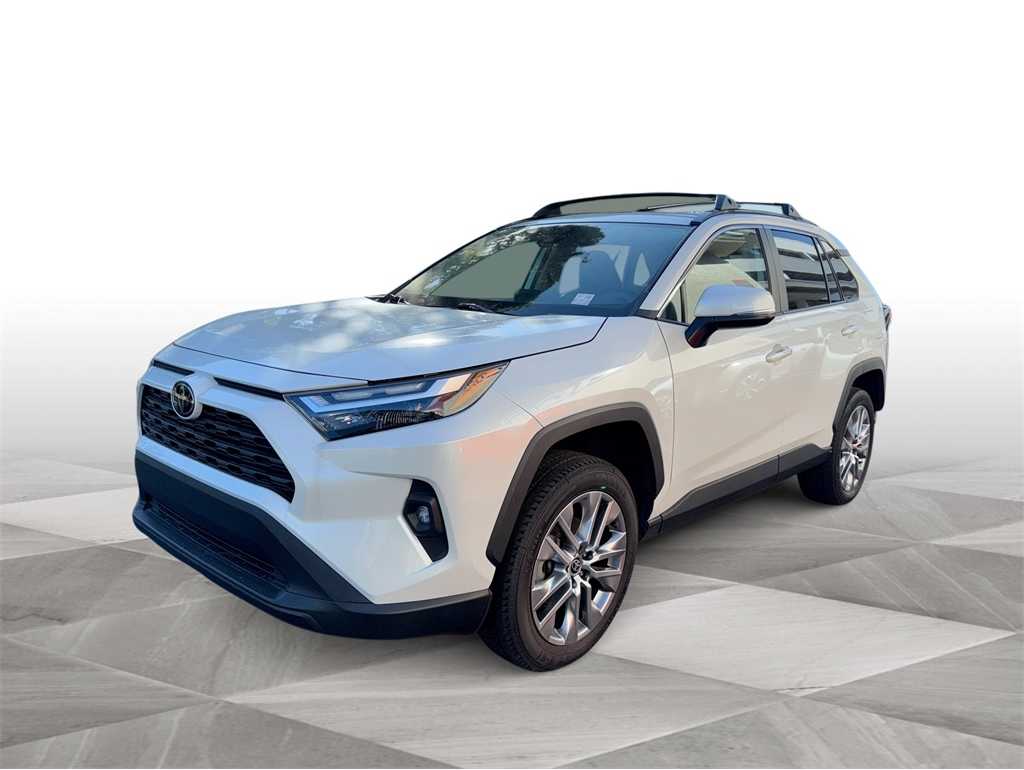 2024 Toyota RAV4 XLE Premium's photo