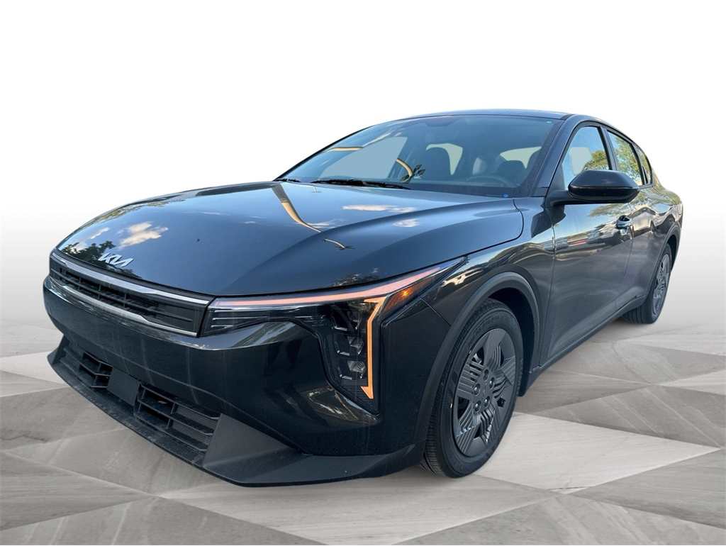2025 Kia K4 LX's photo