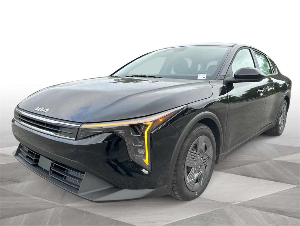 2025 Kia K4 LX's photo