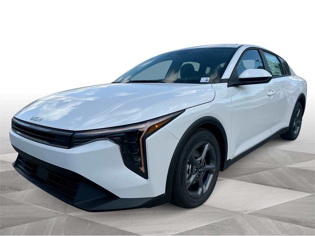 2025 Kia K4 LXS's photo