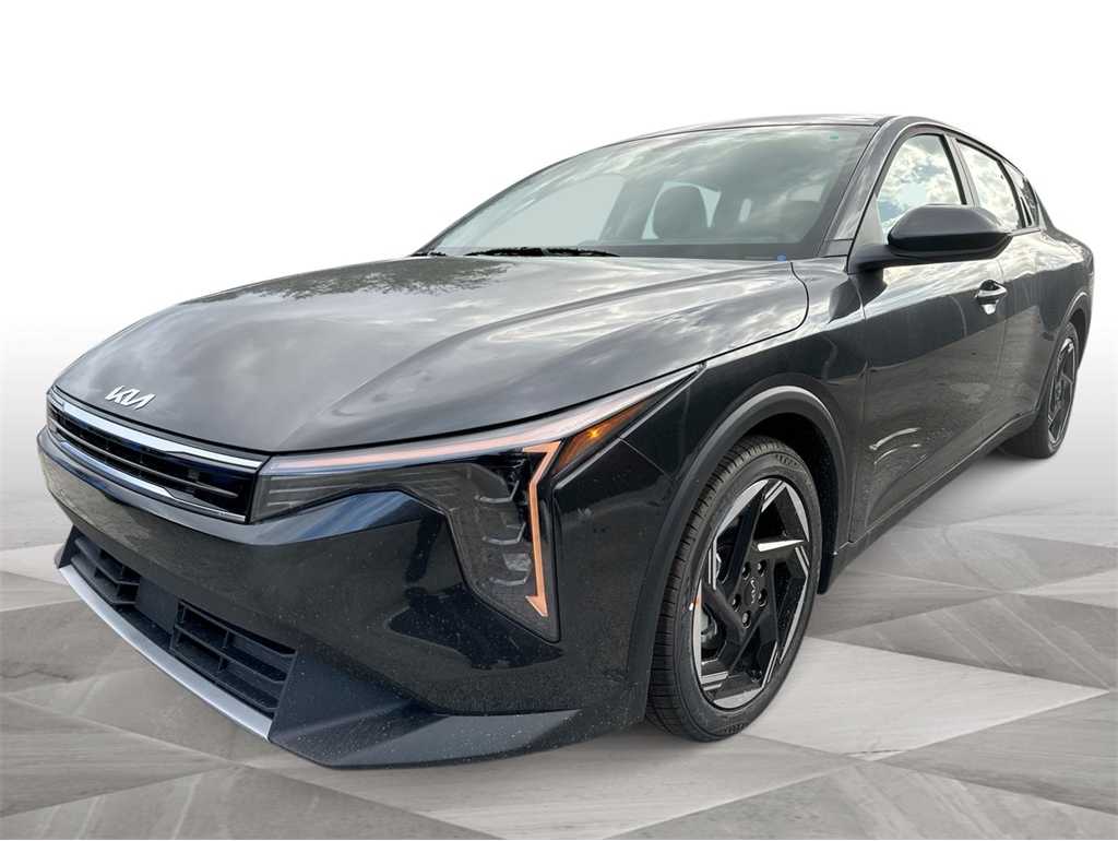 2025 Kia K4 EX's photo