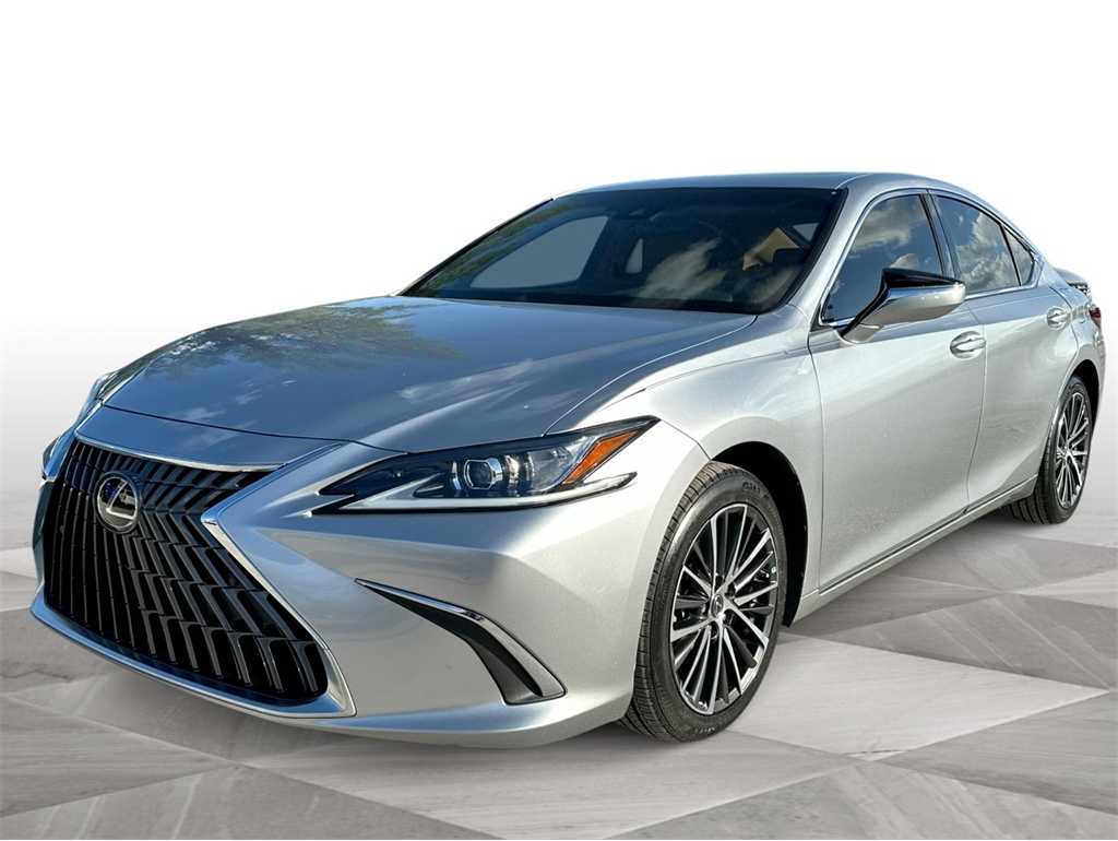2023 Lexus ES 350's photo