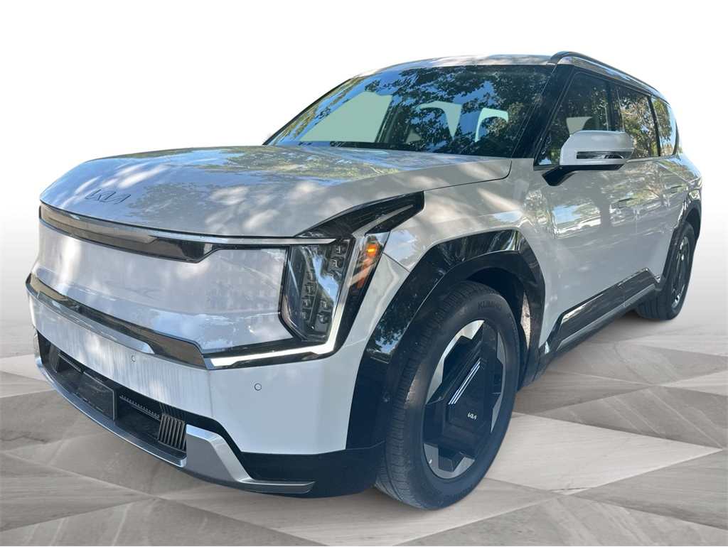 2026 Kia EV9 Land's photo