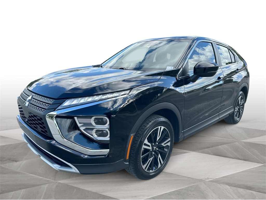 2024 Mitsubishi Eclipse Cross SE's photo