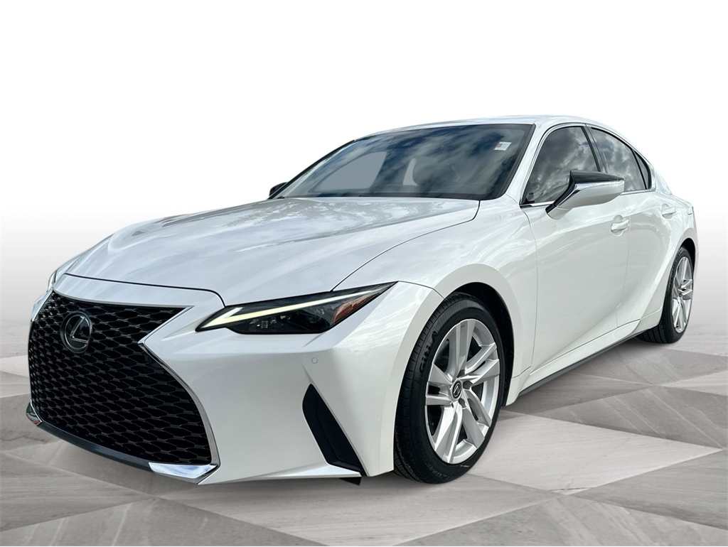 2023 Lexus IS 300's photo