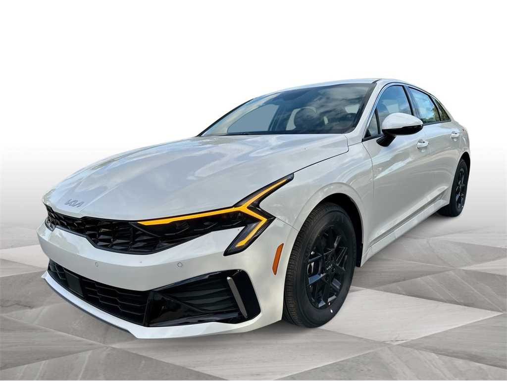 2026 Kia K5 LXS's photo