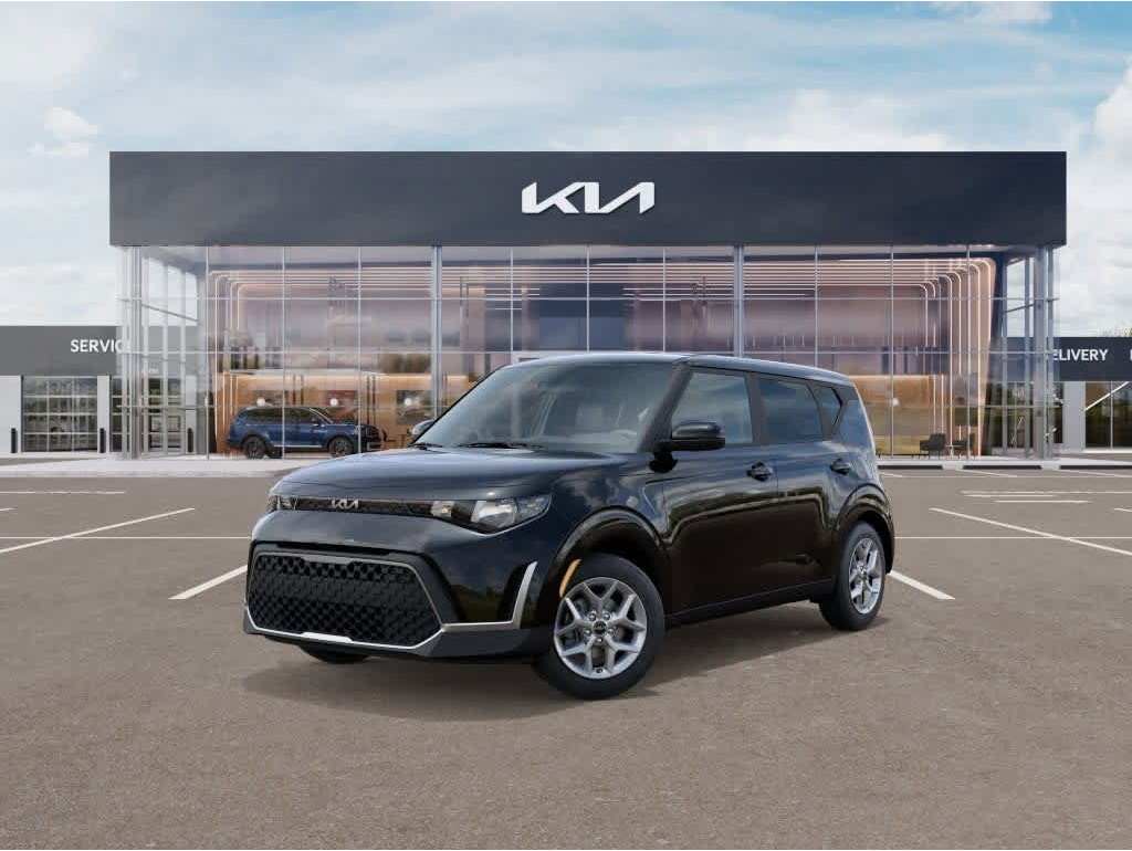 2025 Kia Soul LX's photo