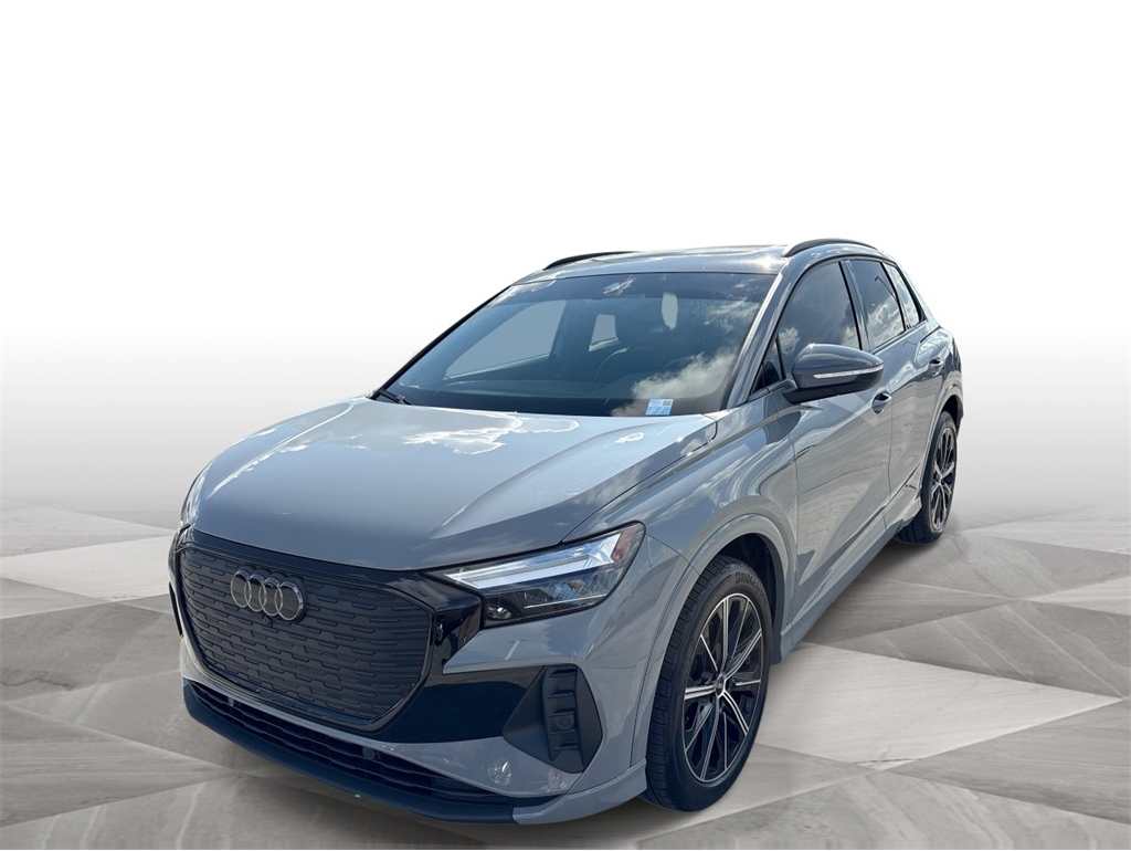 2025 Audi Q4 e-tron Premium Plus's photo