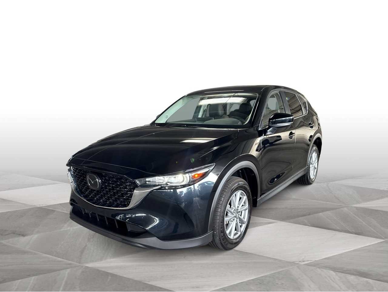 2023 Mazda CX-5 S Preferred package